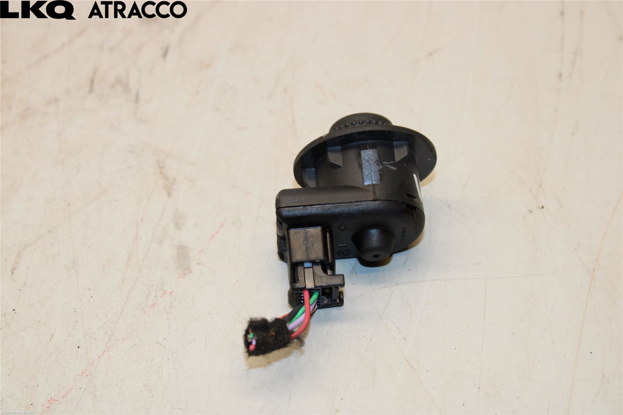 Nissan NV250 20-22 Bryter Speil