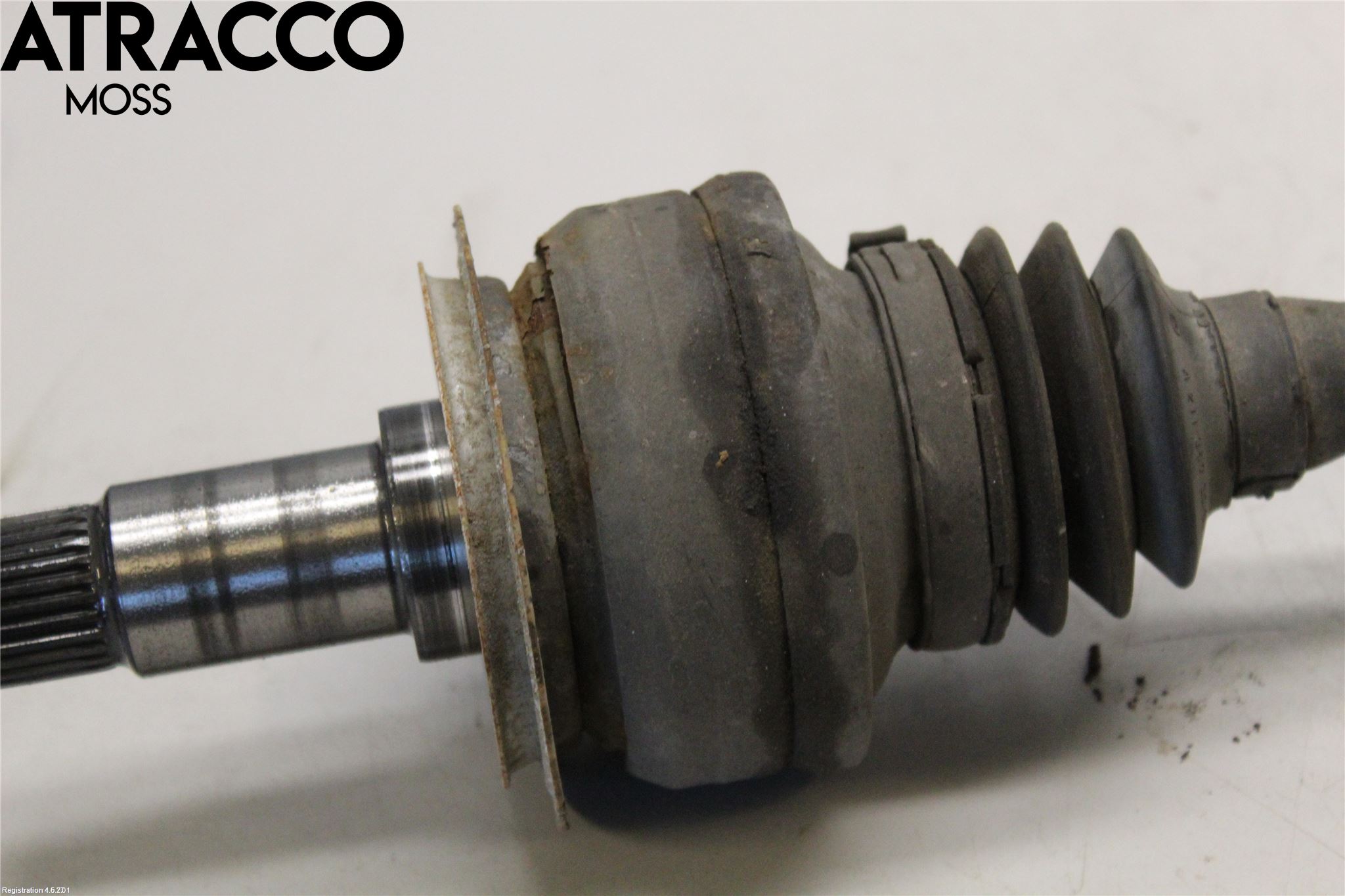 Mercedes-Benz MB E-KLASS (W212) 09-16 Drivaksel Bak Kompl Høyre