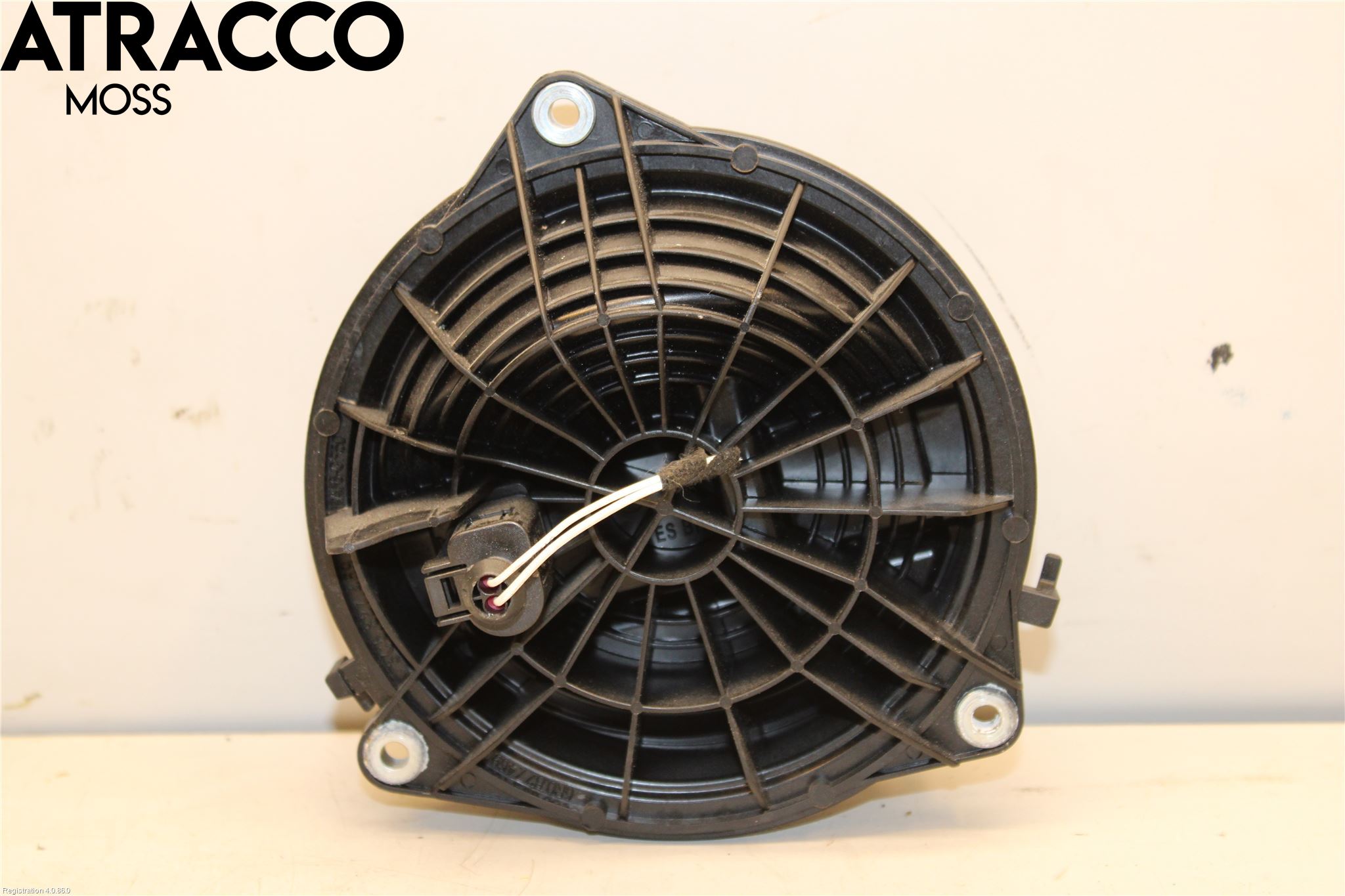 Volkswagen VW GOLF VI 09-13 Bakluke Handtak Ytre