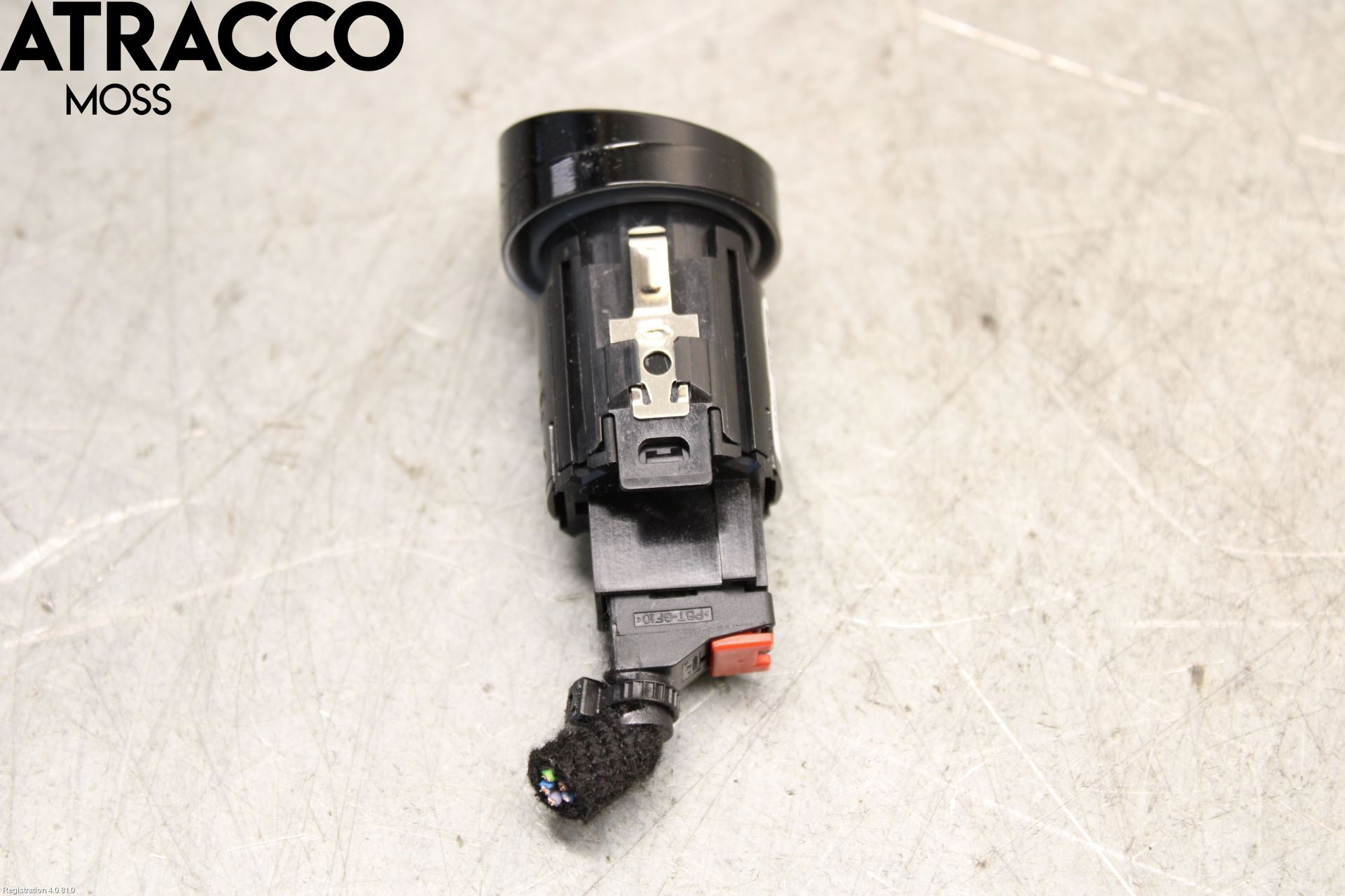 Porsche TAYCAN 20- Startknapp Personbil