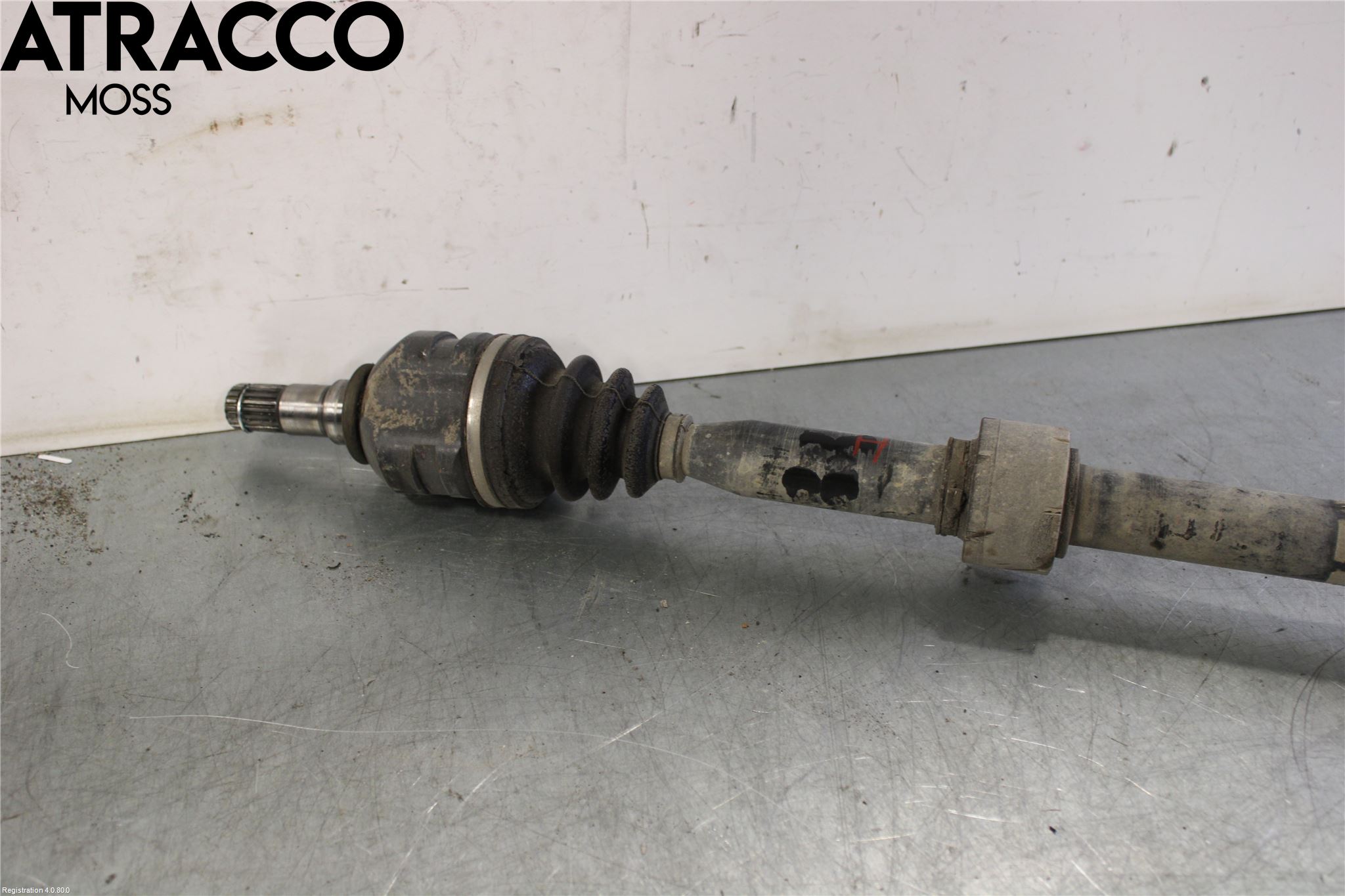 Toyota AURIS 10-12 Drivaksel Foran Kompl Høyre