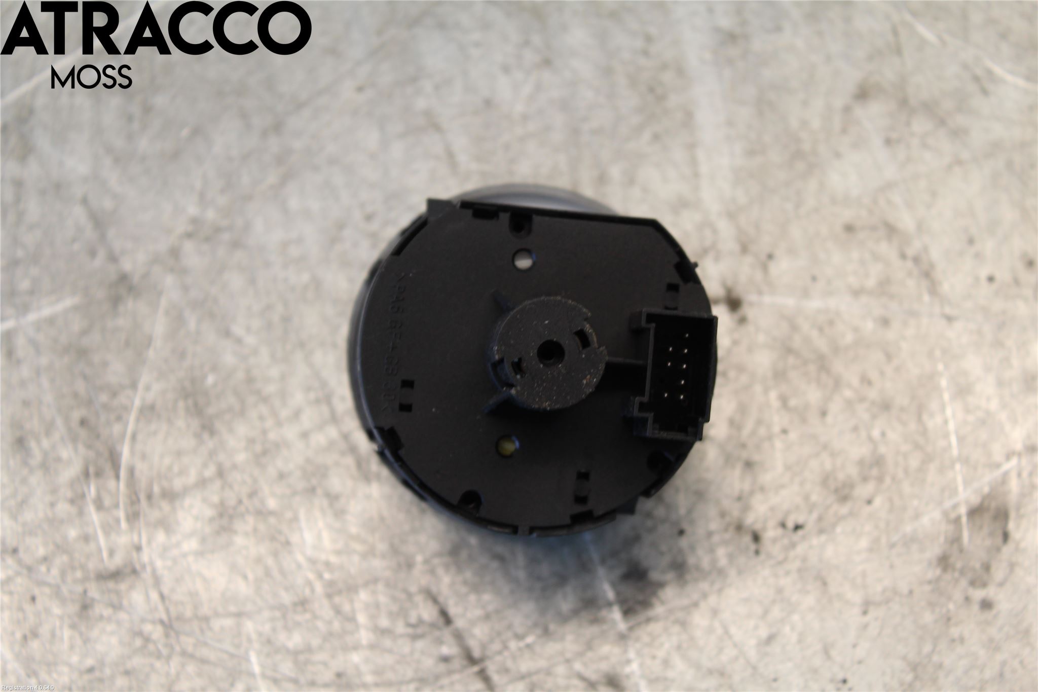 Volkswagen VW CADDY 11-15 Bryter Hovedlys