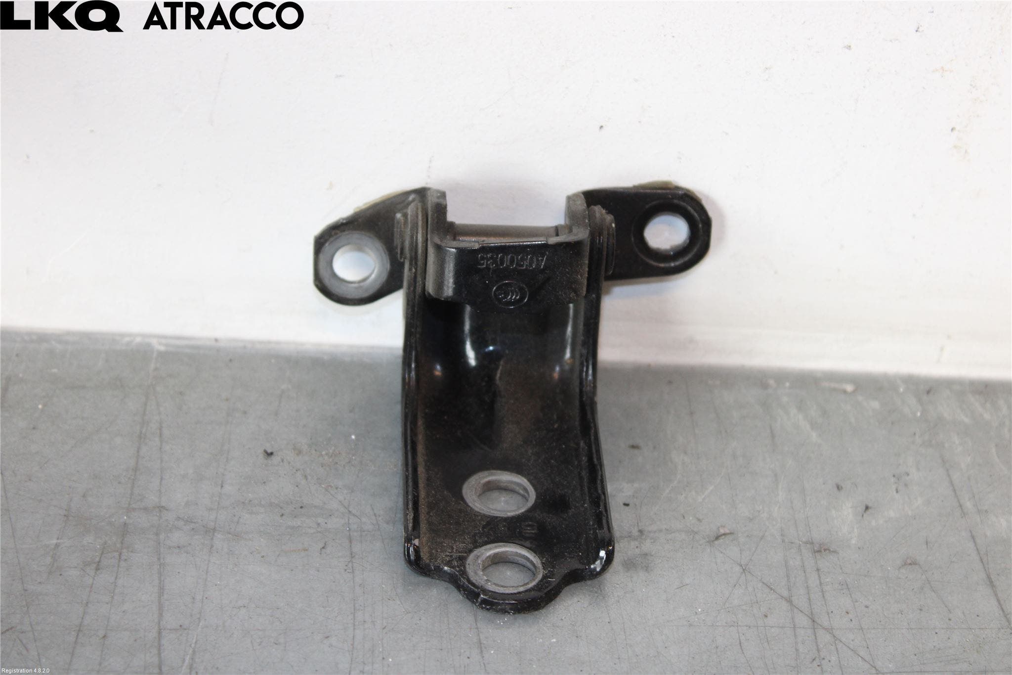 Subaru OUTBACK 15-20 Dørhengsel