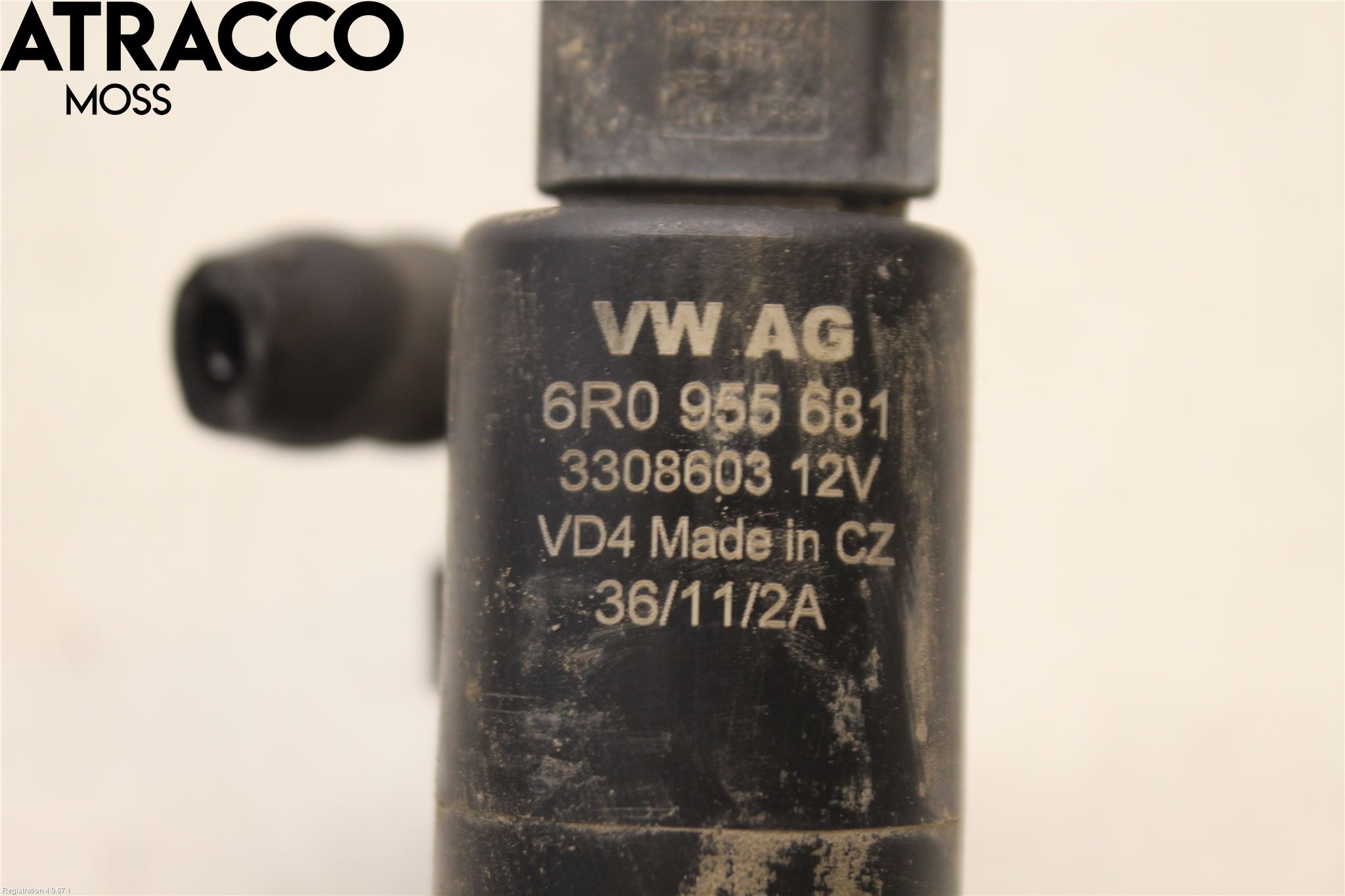 Volkswagen VW TOURAN 10-15 Spylerpumpe Frontrute