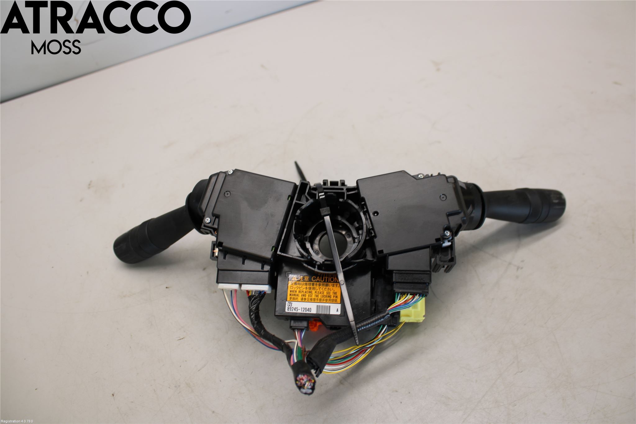 Toyota RAV4 13-18 Bryter Ratt Kombi H Og V