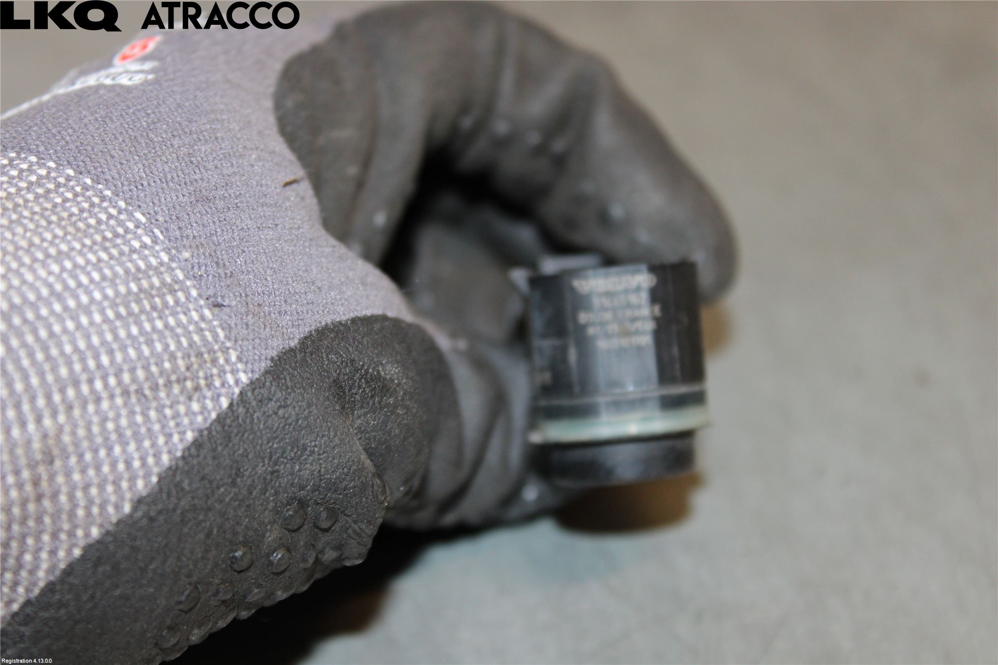 Volvo V60 CROSS COUNTRY 16-18 Sensor Parkering Front