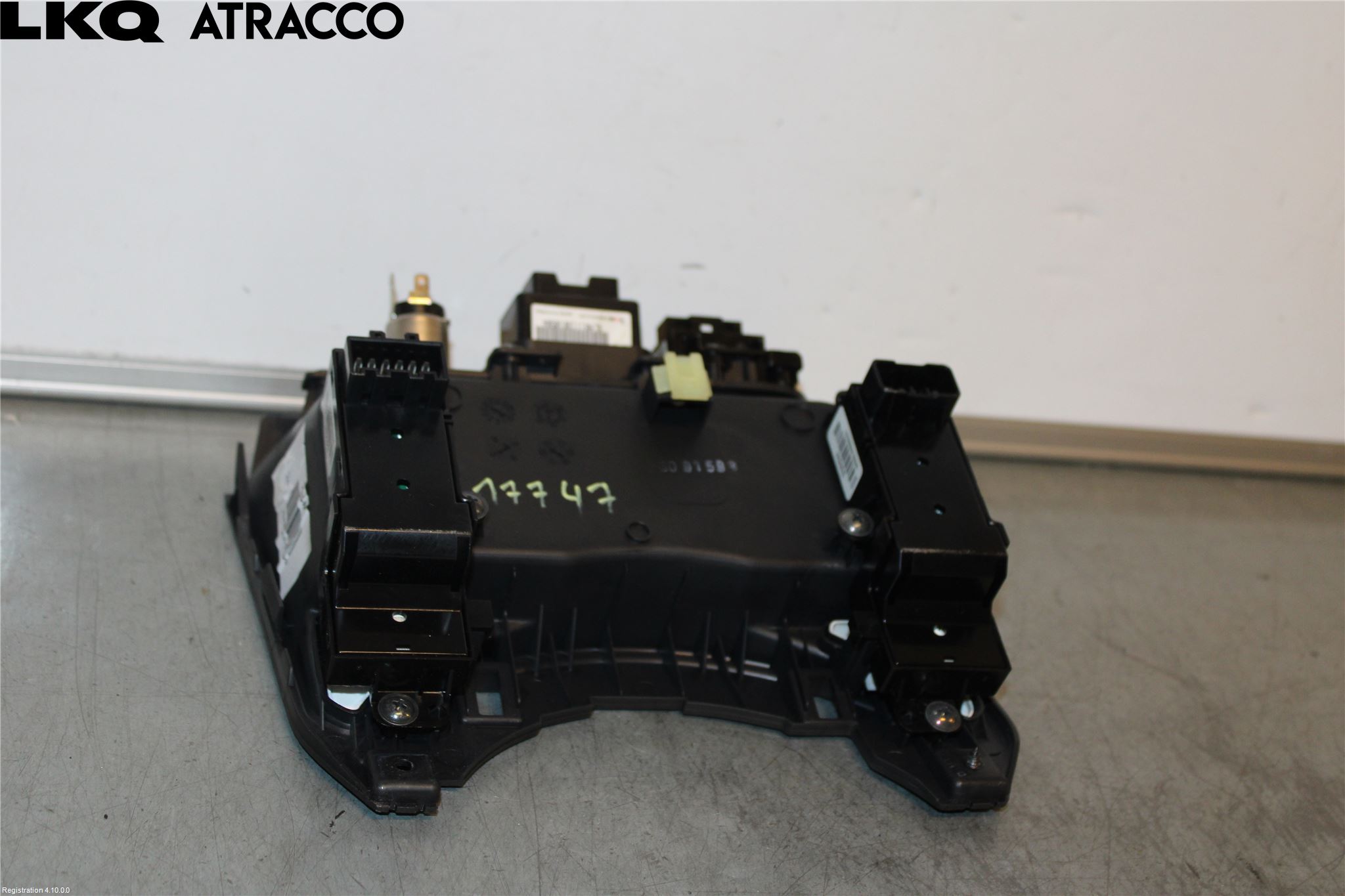 Kia SPORTAGE (SL) 11-15 Innr Oppbevaringsrom