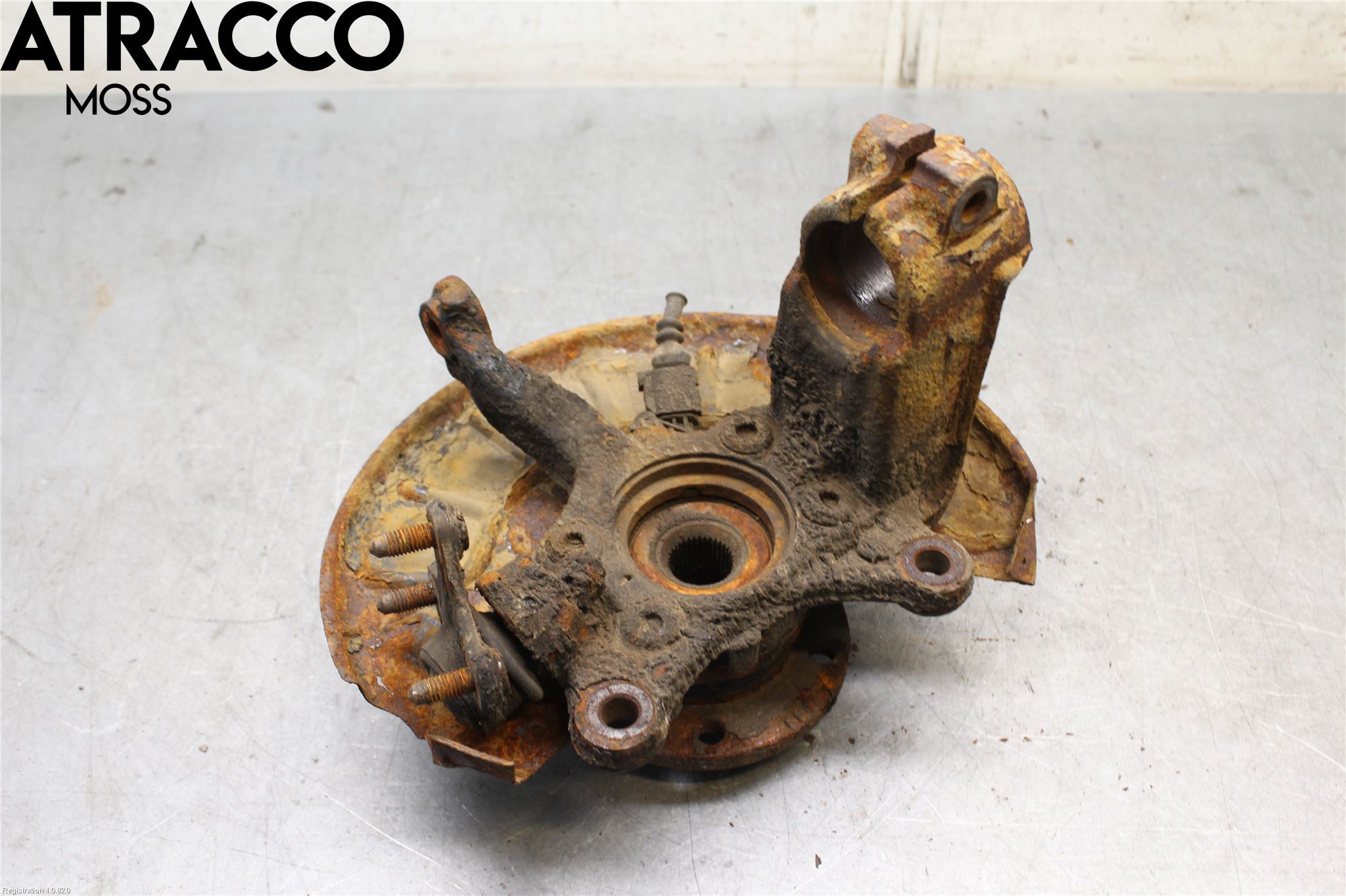 Volkswagen VW CADDY 16-20 Spindel Vf