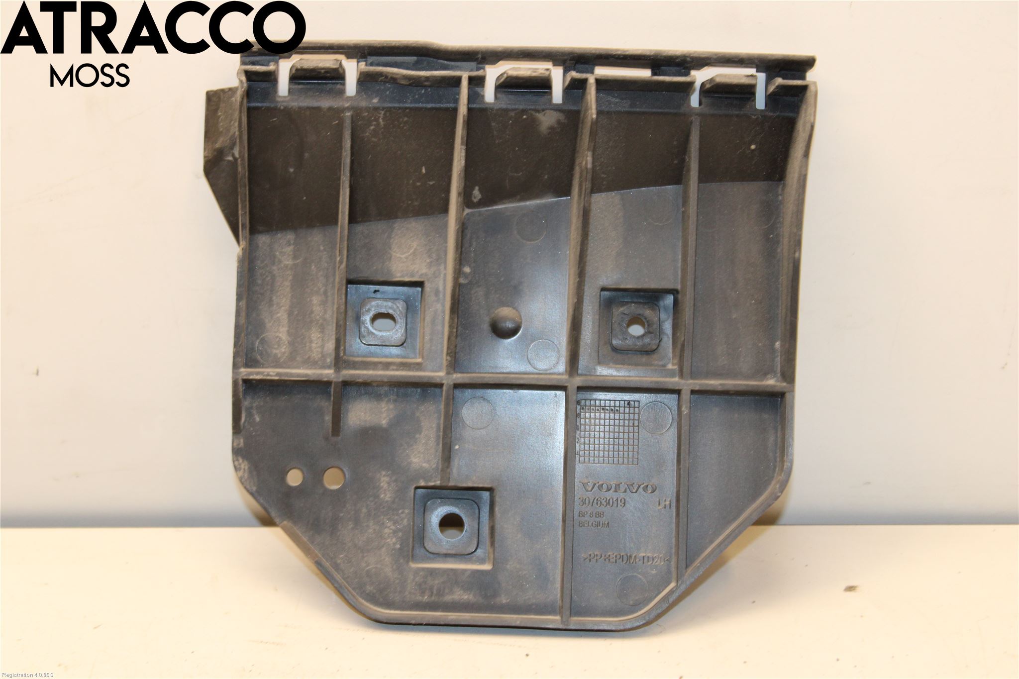 Volvo V50 08-12 Støtfangerfeste Bak Venstre