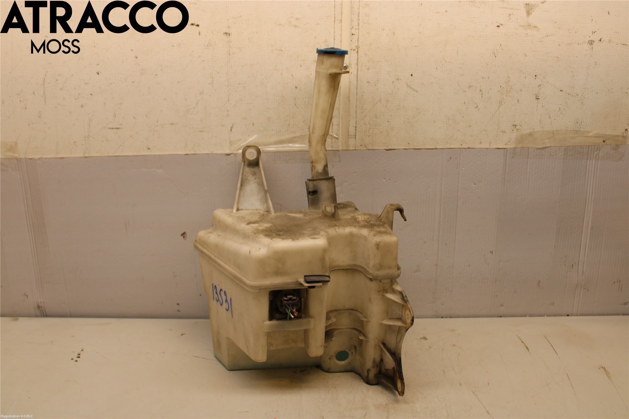 Toyota AVENSIS 09-15 Spylerbeholder Frontrute-Lykte