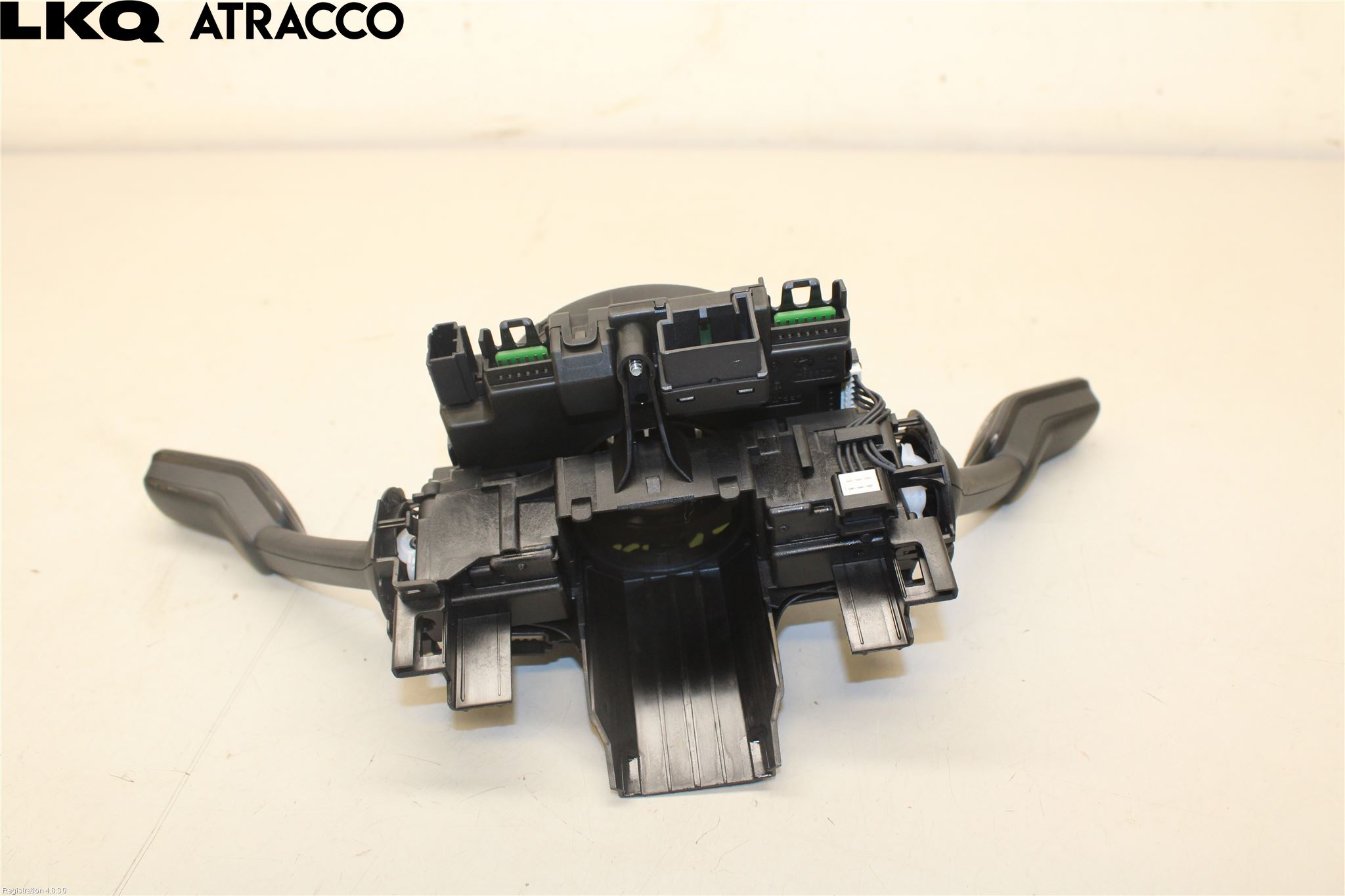 Volkswagen VW GOLF / E-GOLF VII 13-20 Bryter Ratt Kombi H Og V