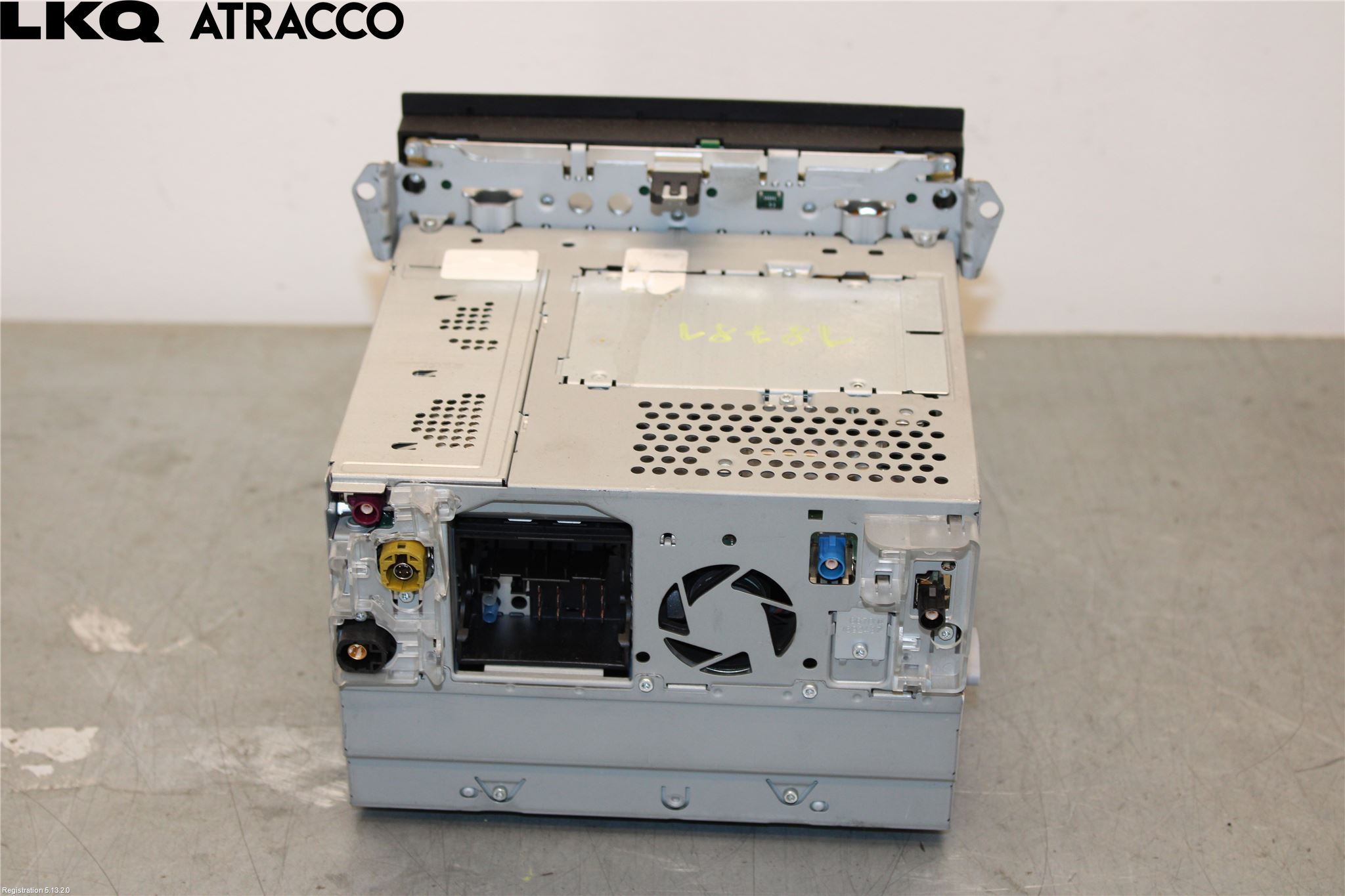 Porsche CAYENNE 03- Stereo Radio