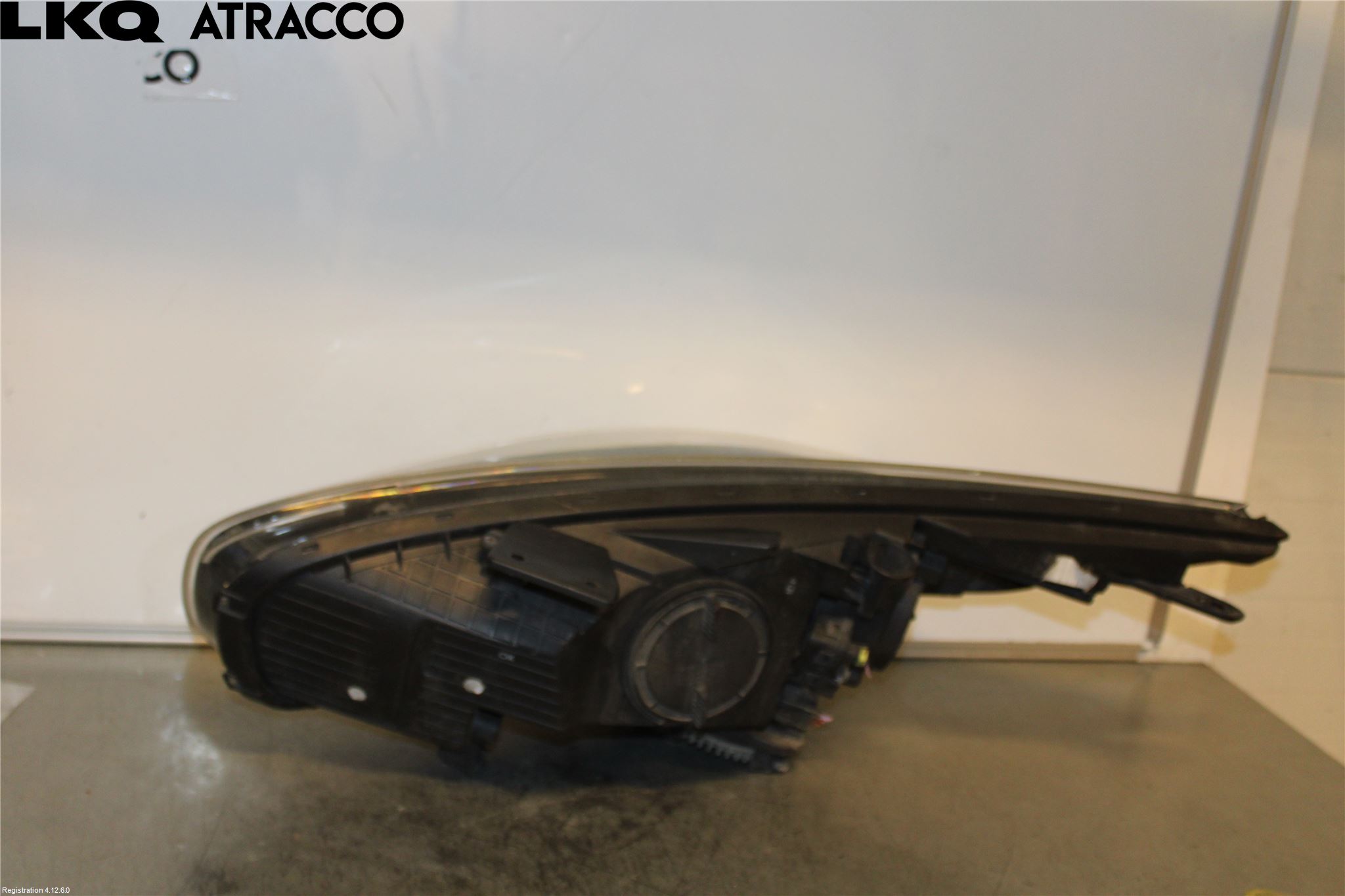 Kia CARENS III 13-19 Frontlykt Høyre