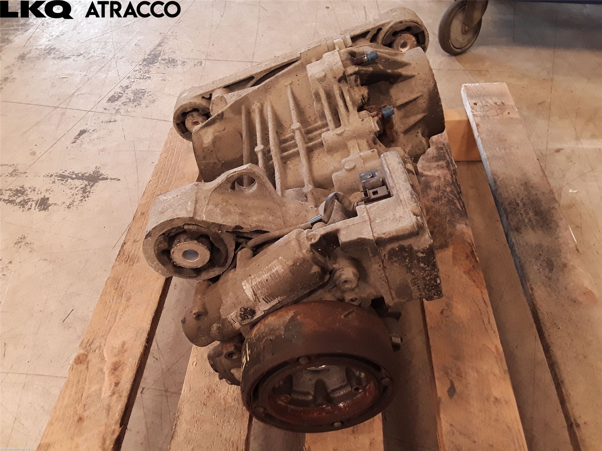 Volkswagen VW TRANSP/CARAVELLE (T5) 04-15 Bakaksel Kardang Bak -Diff