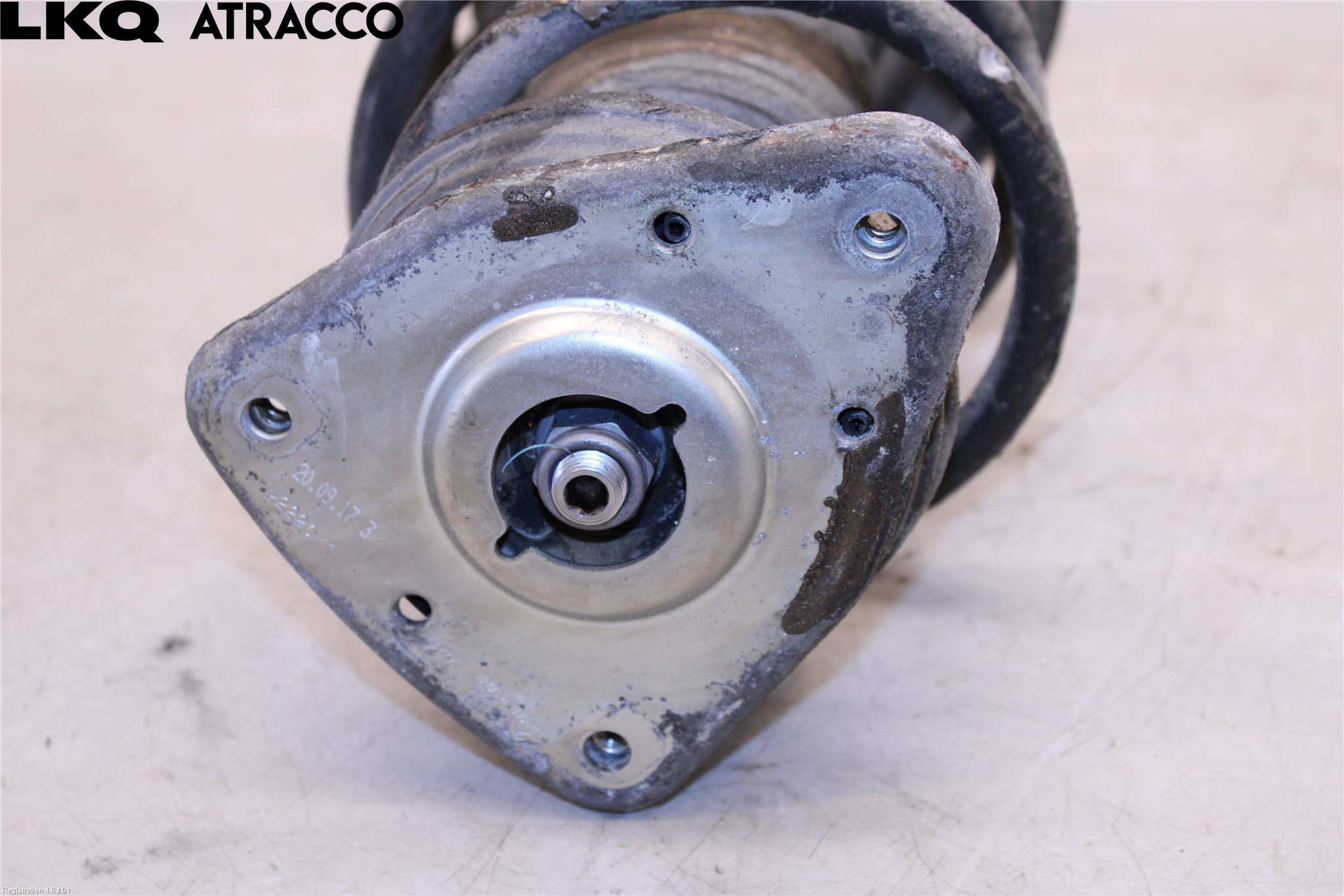 Peugeot 3008 17-24 Fjærbein Foran Venstre