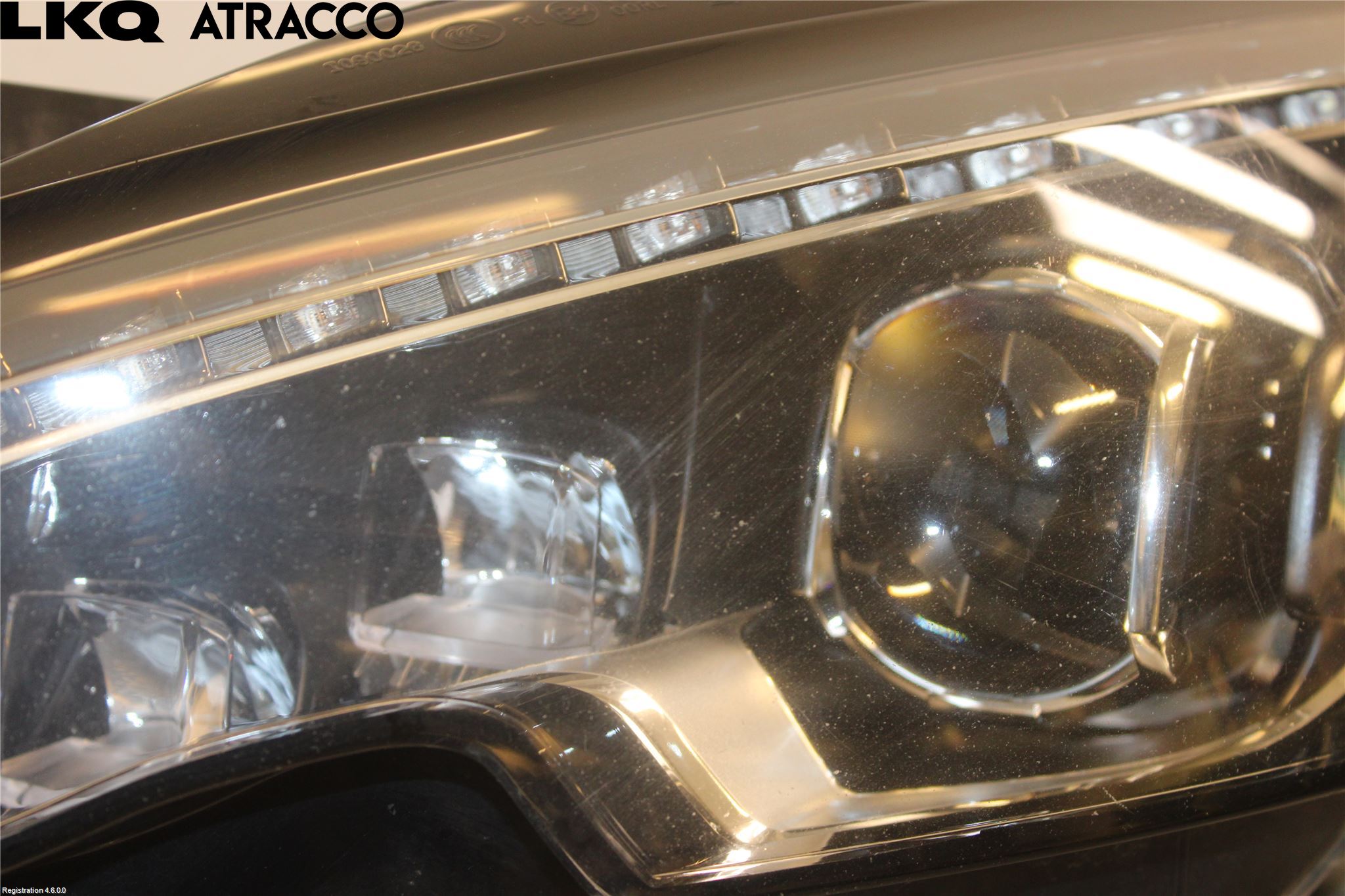 Peugeot 308 14-21 Frontlykt Venstre