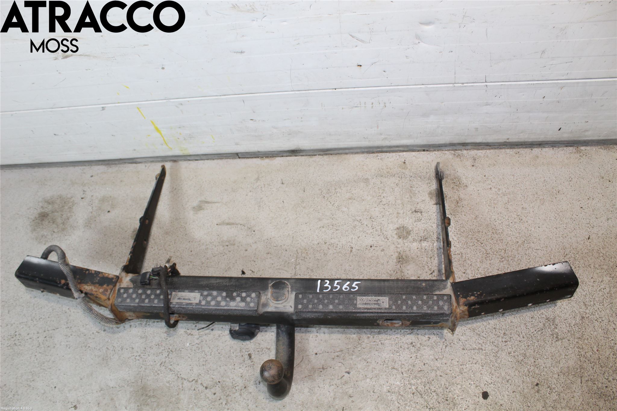 Volkswagen VW TRANSP/CARAVELLE (T5) 04-15 Tilhengerfeste