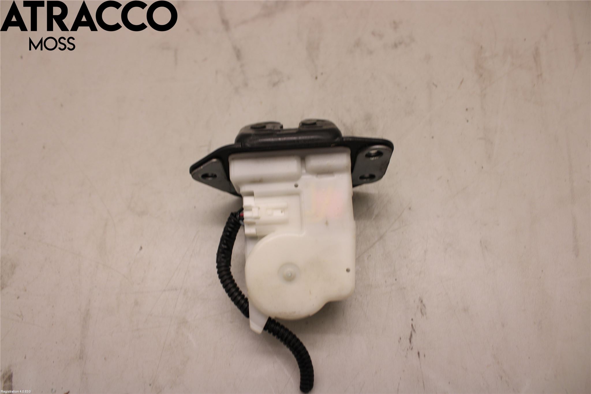 Nissan LEAF 11-17 Bakluke-Lokk Låsekasse