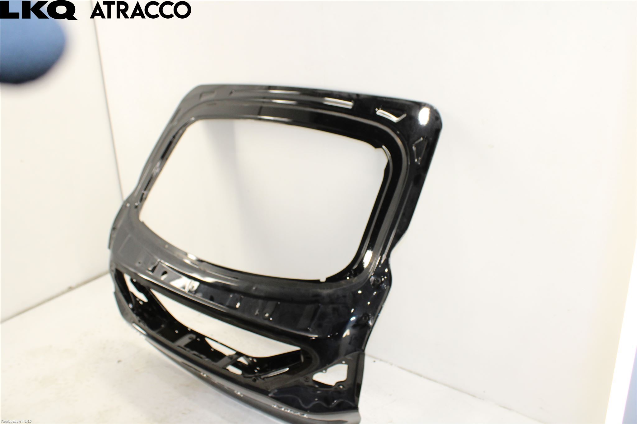 Hyundai IONIQ AE 17-22 Bakluke Koffertlokk