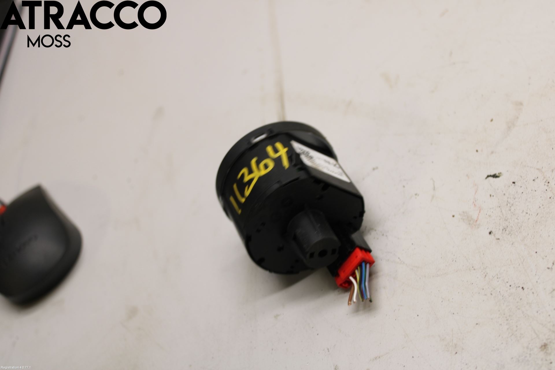 Volkswagen VW CRAFTER II / E-CRAFTER 17- Bryter Hovedlys