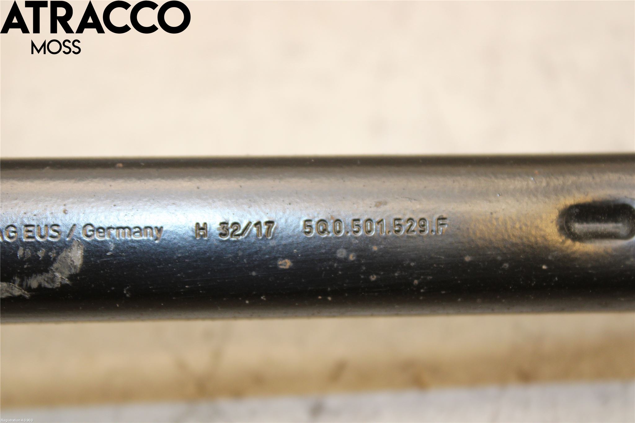 Skoda SUPERB 16-24 Bakaksel Momentstag