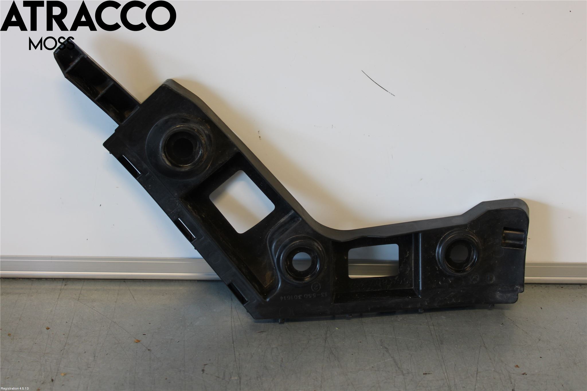 Volkswagen VW GOLF / E-GOLF VII 13-20 Støtfanger Bak Feste