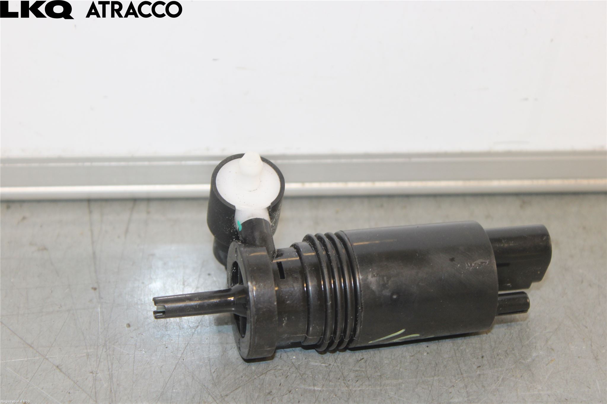 Mercedes-Benz MB EQB (X243) 22- Spylerpumpe Frontrute