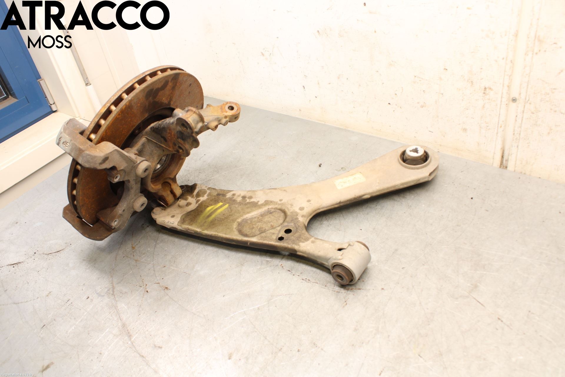 Peugeot 2008/E-2008 20- Spindel Hf