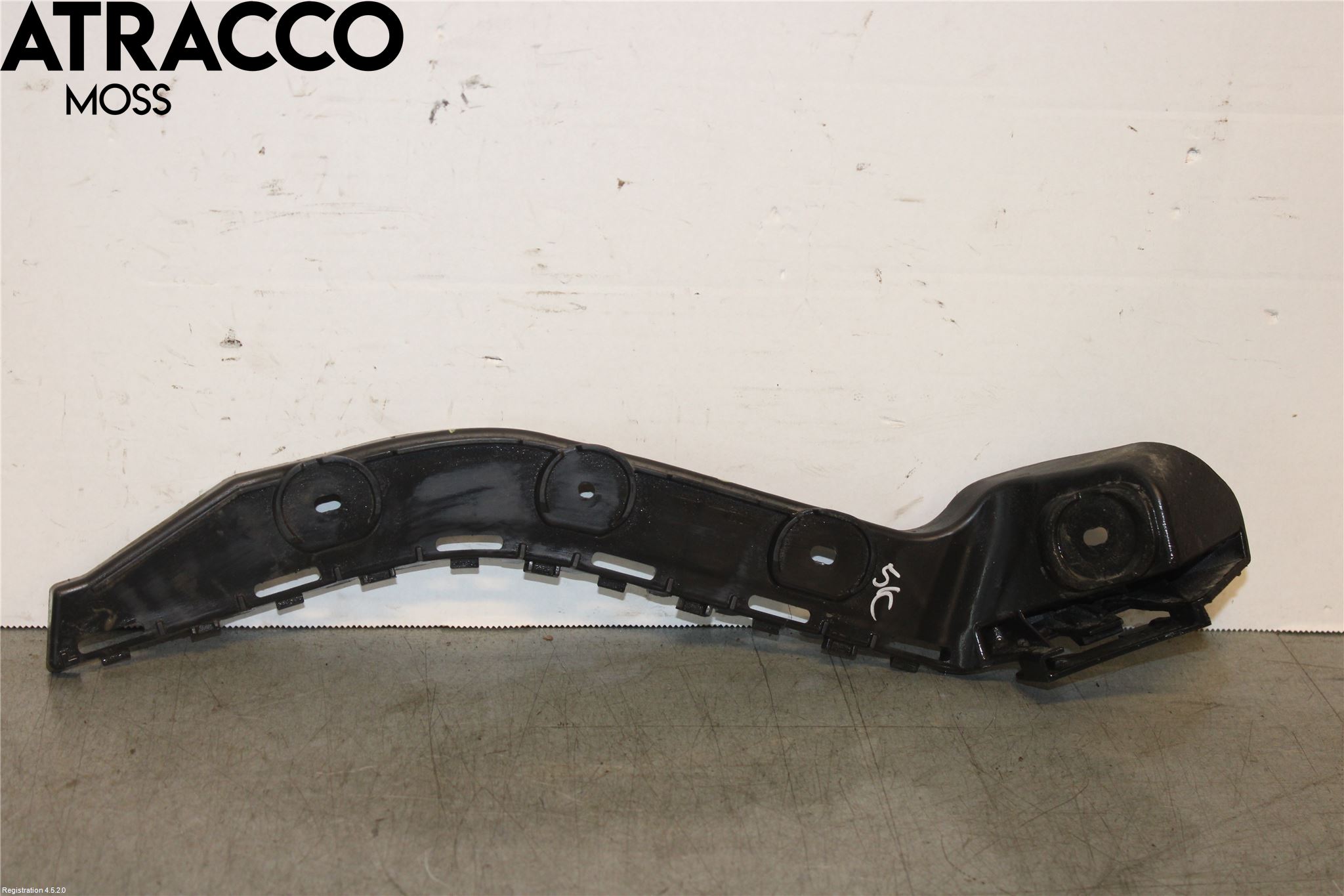 Skoda RAPID Støtfanger Bak Feste