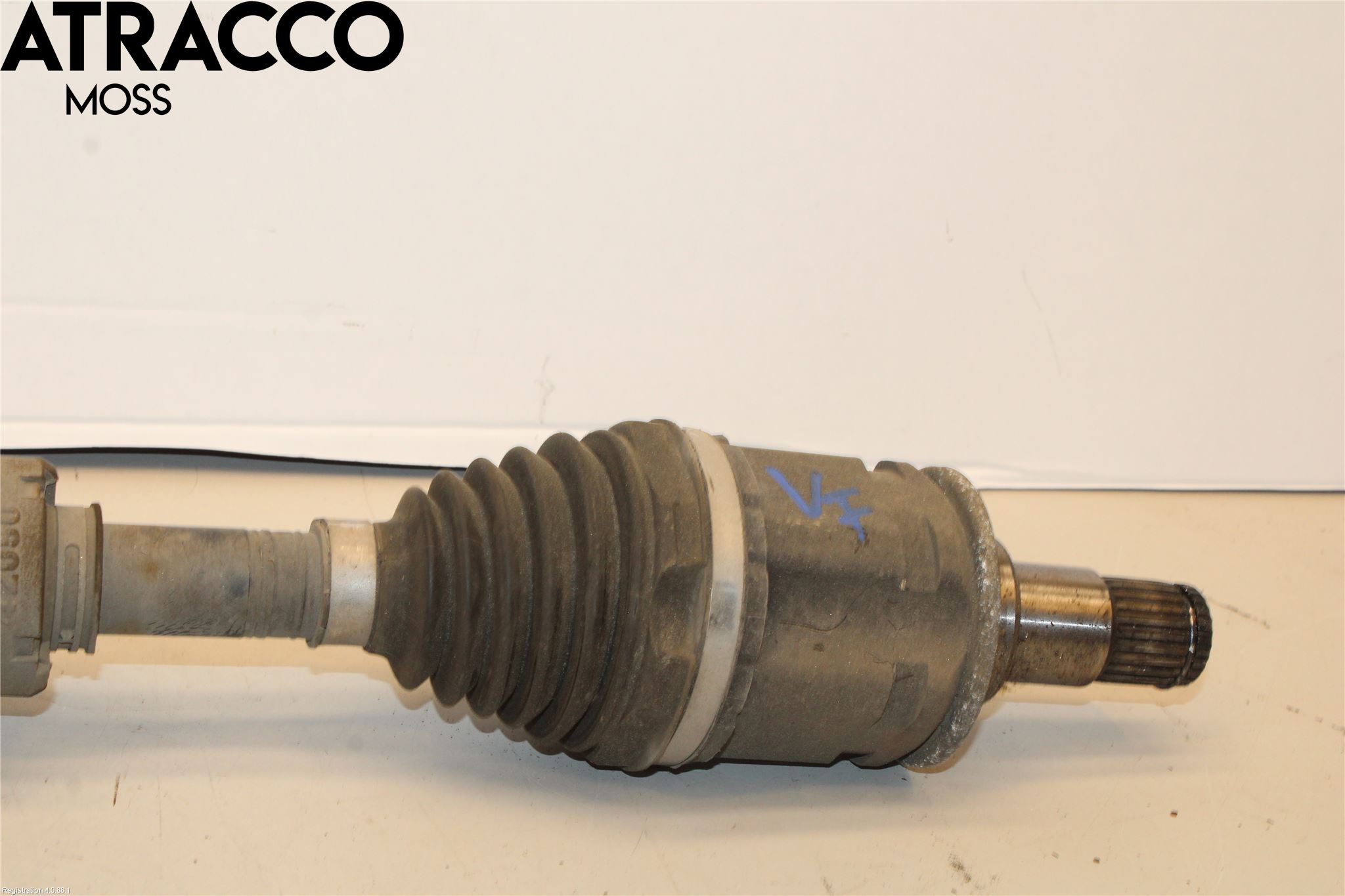 Toyota RAV4 19- Drivaksel Foran Kompl Venstre