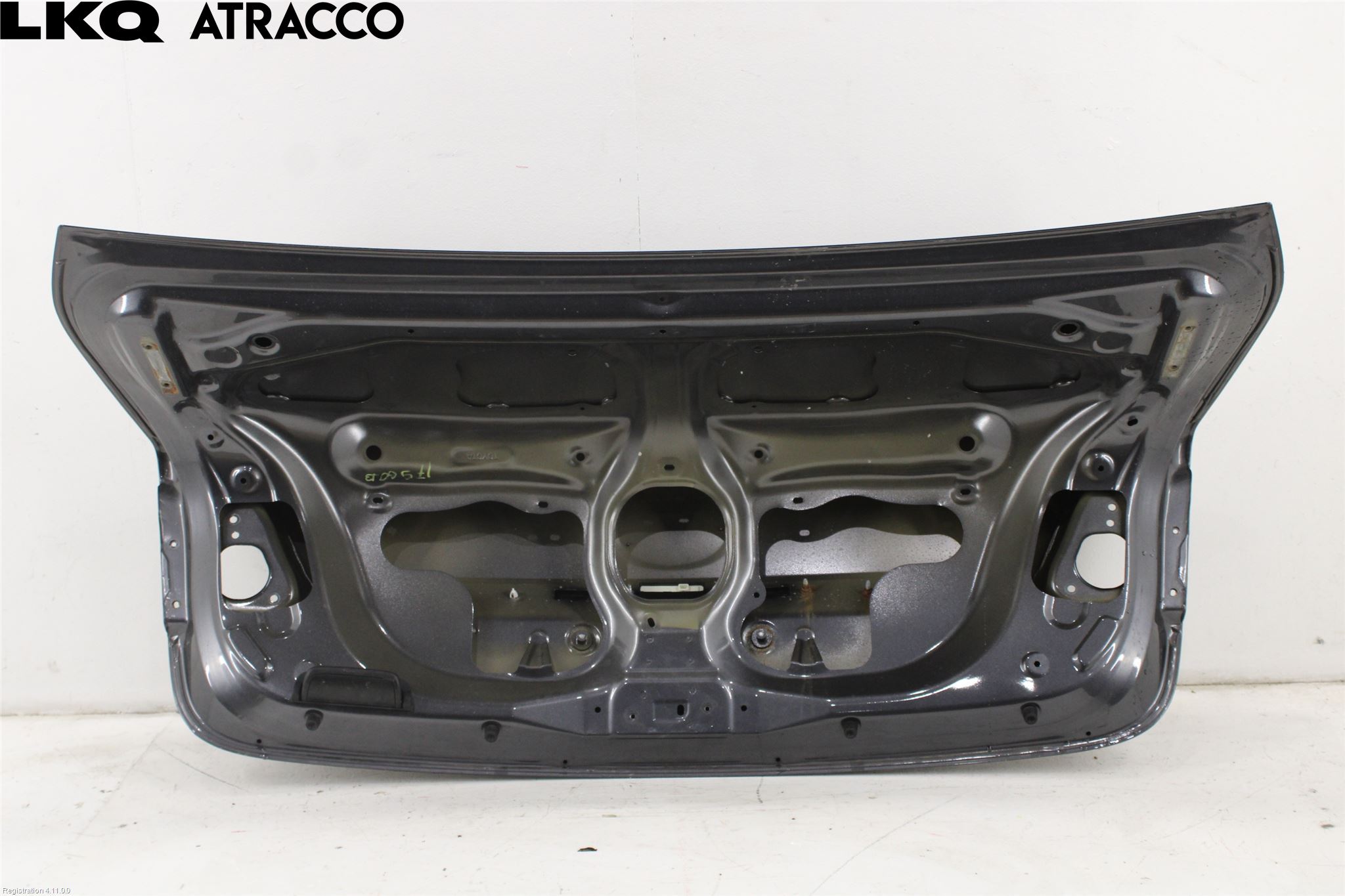 Toyota AVENSIS 09-15 Bakluke Koffertlokk