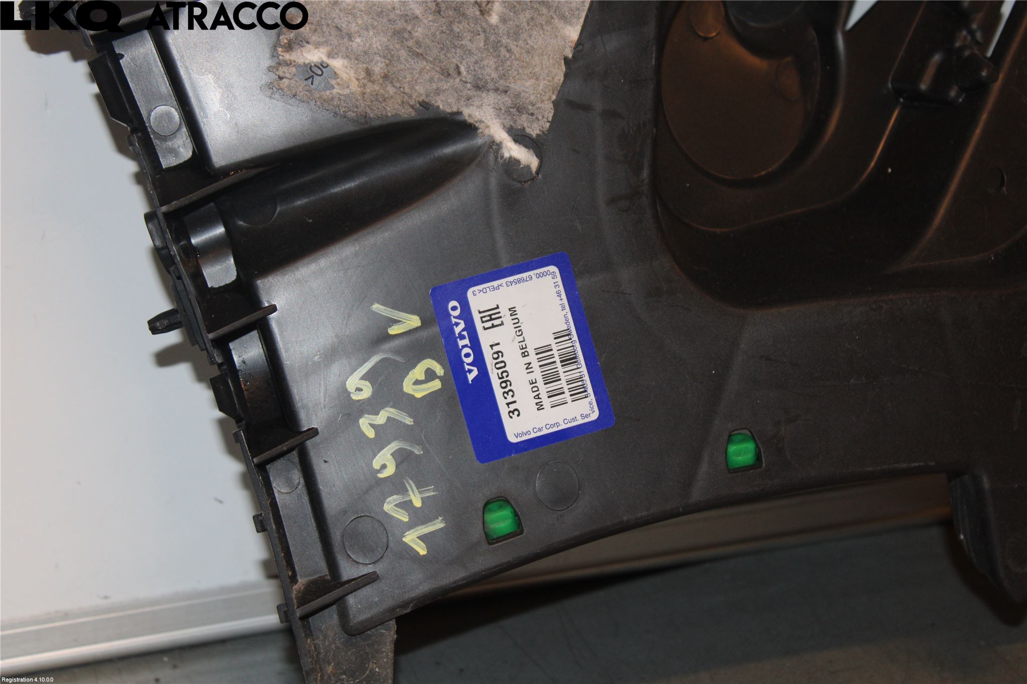 Volvo V40 12-19 Støtfanger Bak Feste