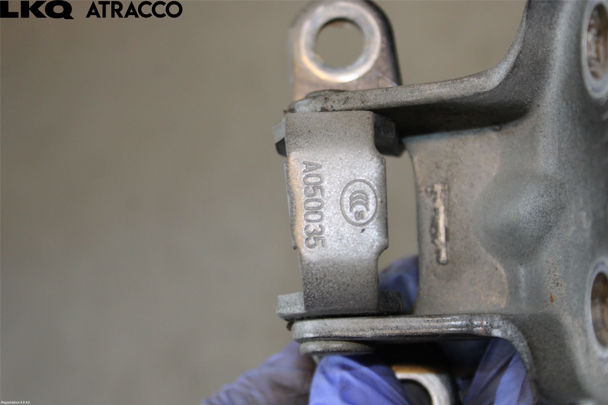 Subaru FORESTER SJ 13-18 Dørhengsel