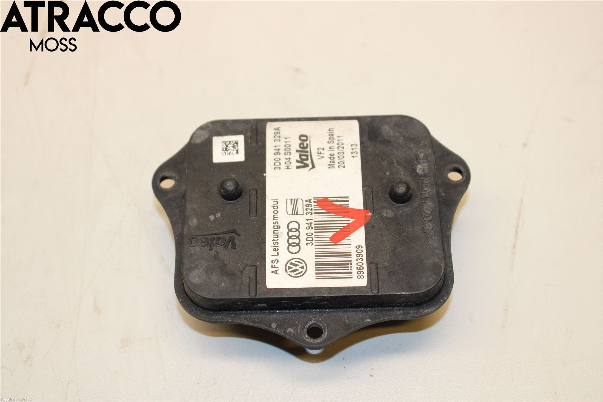 Volkswagen VW PASSAT 11-14 Styreenhet Xenon