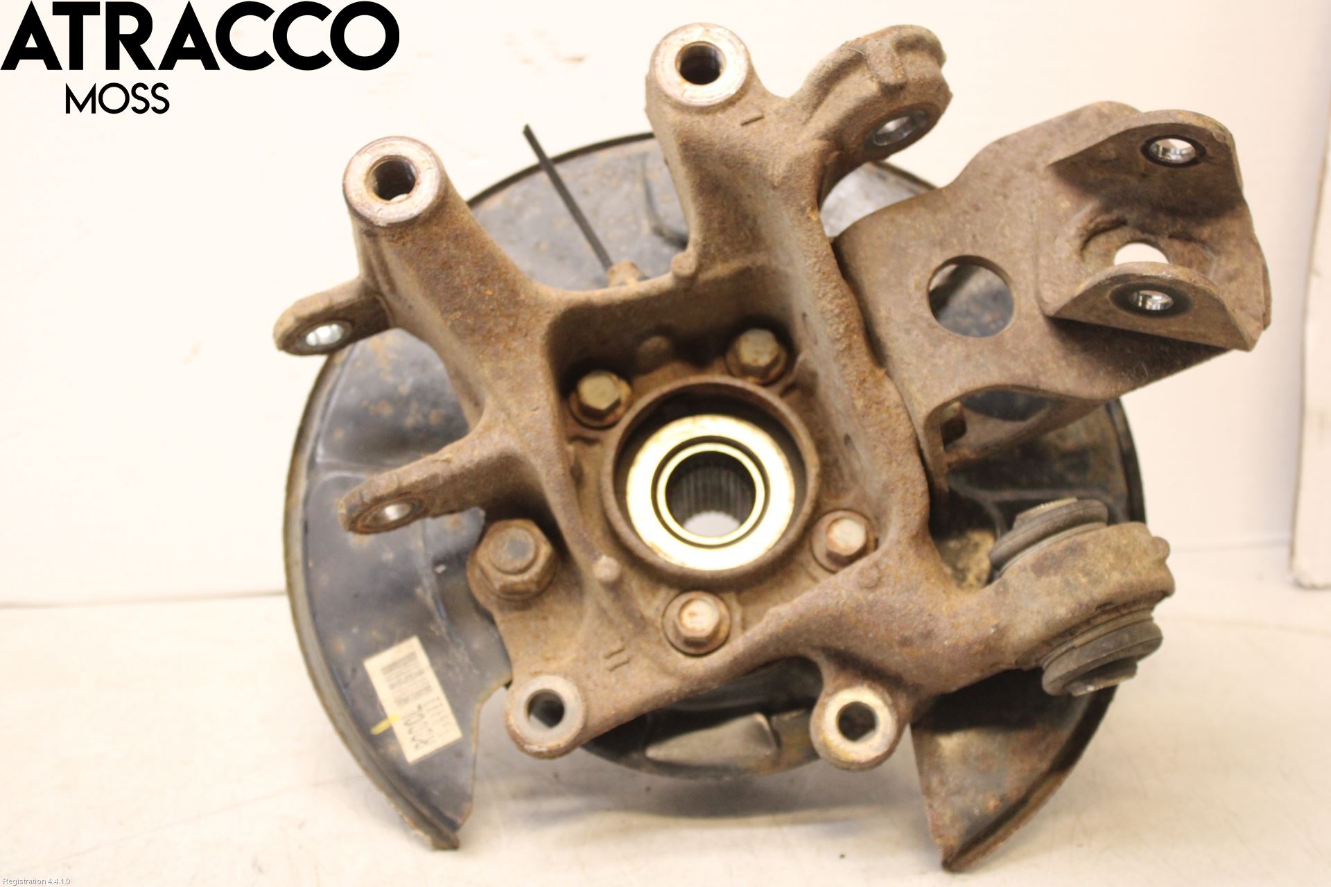 Toyota RAV4 13-18 Spindel Vb