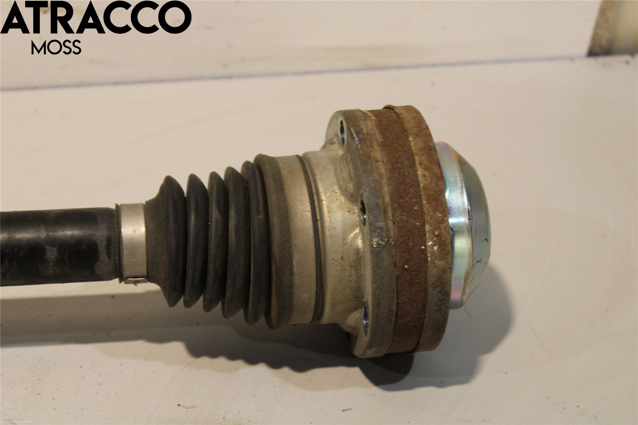 Audi Q5 09-16 Drivaksel Bak Kompl Venstre