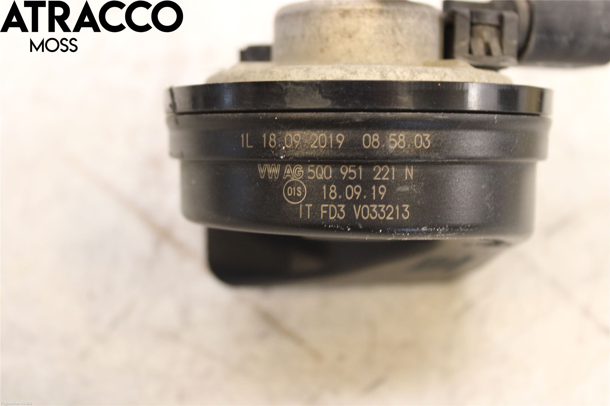 Volkswagen VW GOLF / E-GOLF VII 13-20 Signalhorn