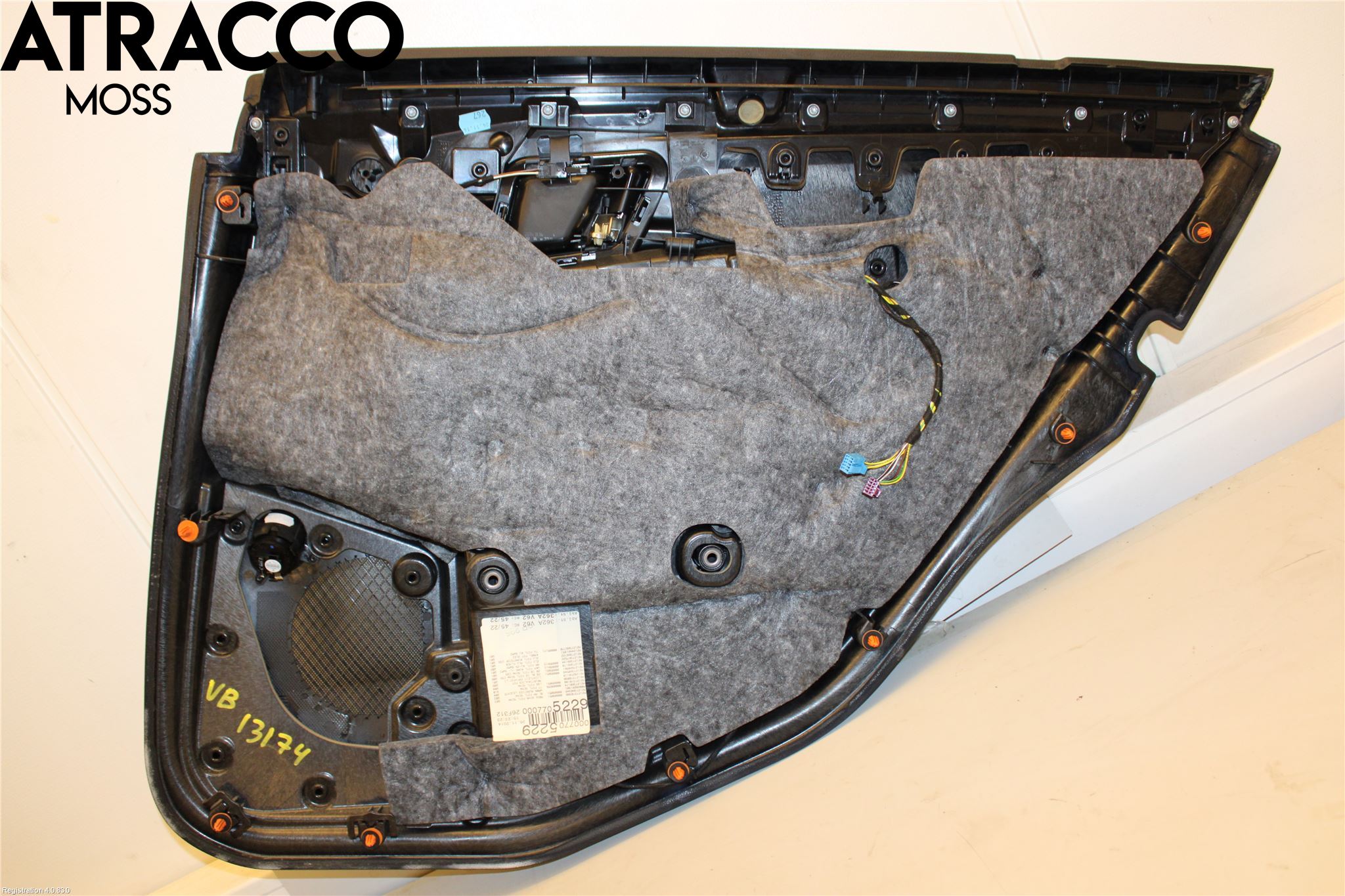 Mercedes-Benz MB E-KLASS (W212) 09-16 Innr Dørtrekk Venstre