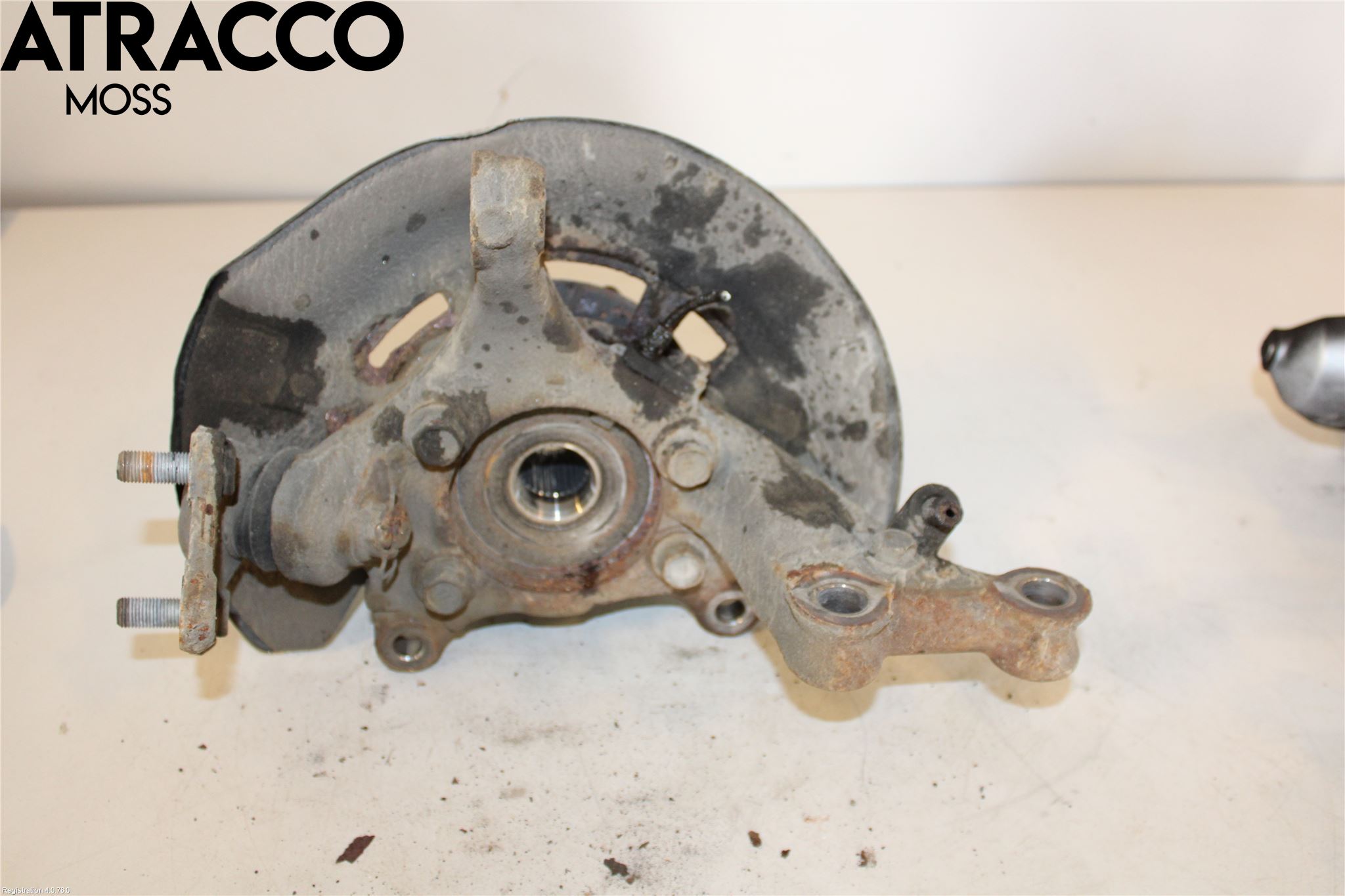 Toyota RAV4 13-18 Spindel Vf