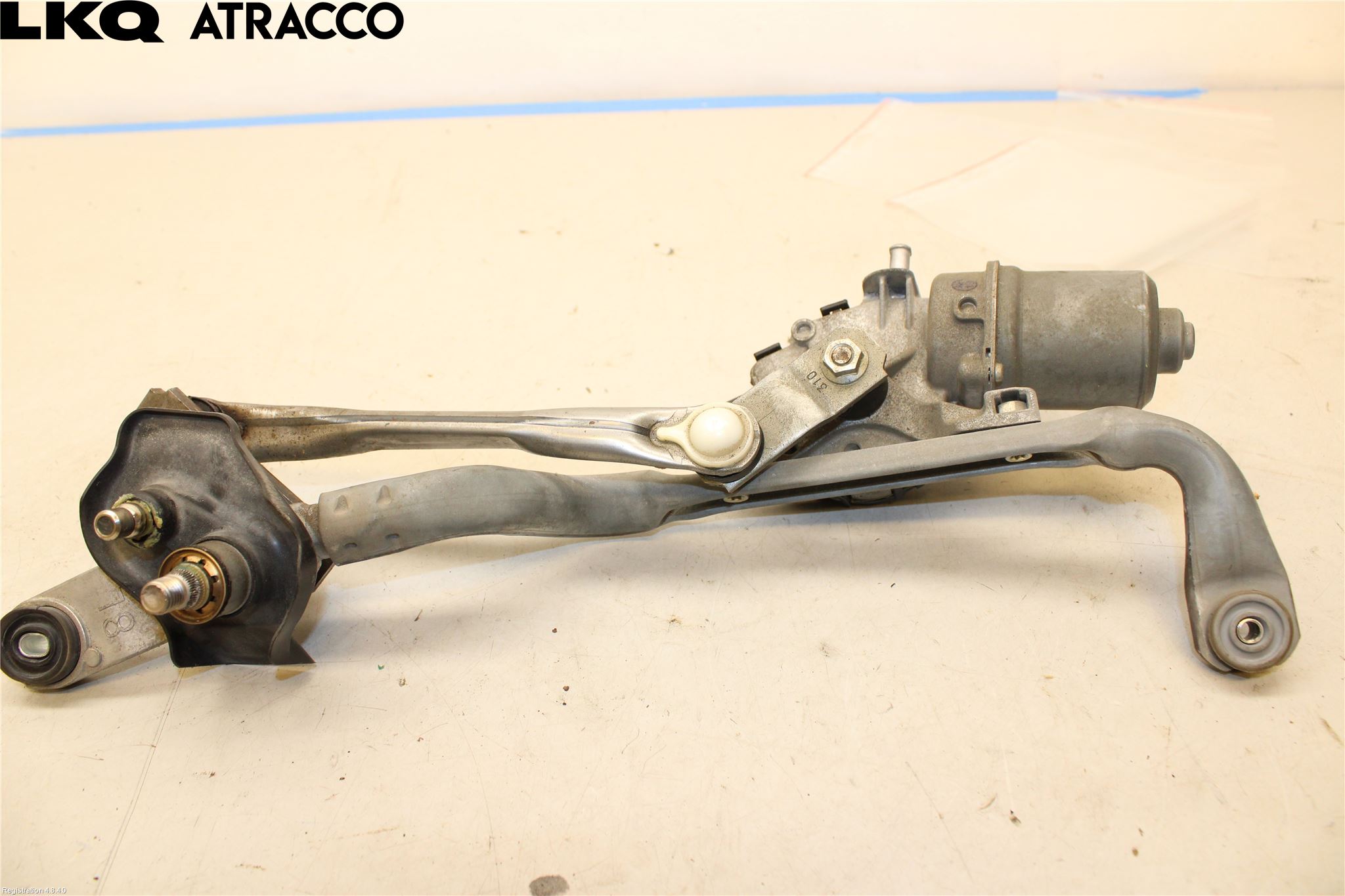 Toyota YARIS XP130 15-20 Viskermotor Frontrute