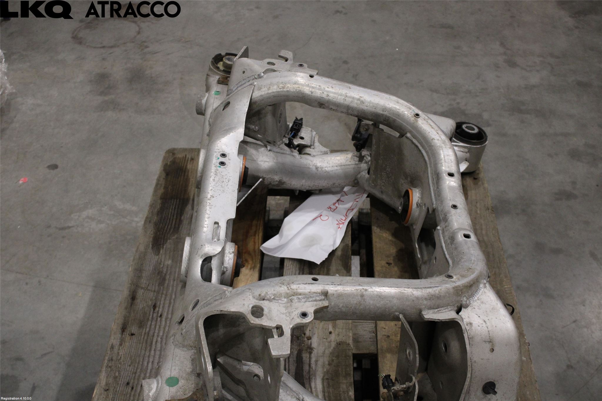 Jaguar I-PACE 18- Bakaksel Feste Travers-Ramme