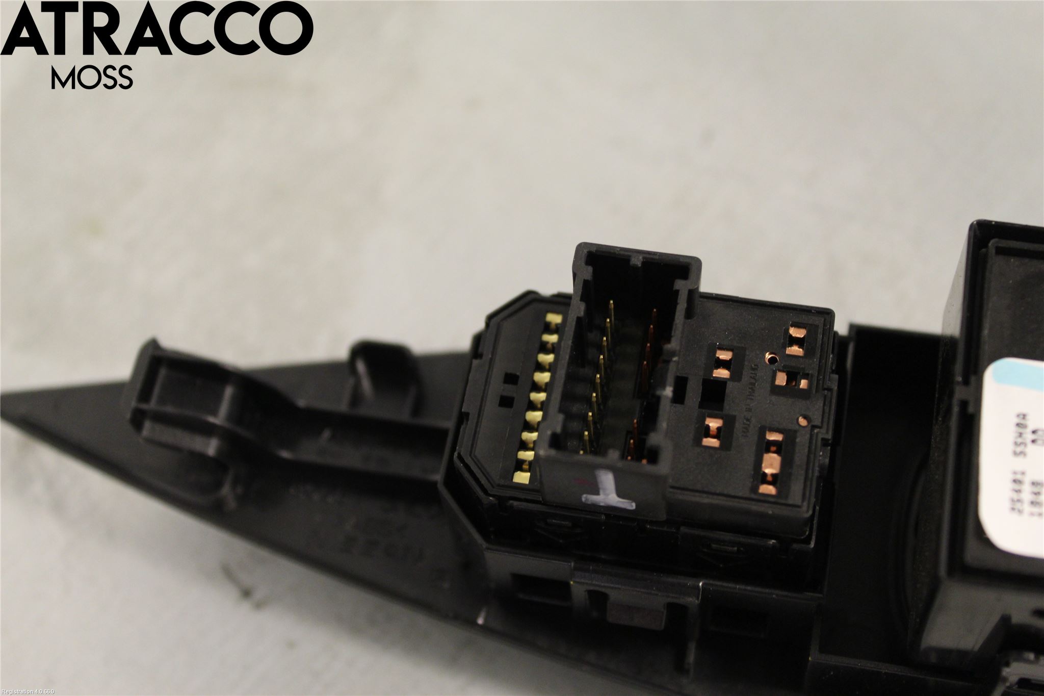 Nissan LEAF 18- Bryter Vindusheis