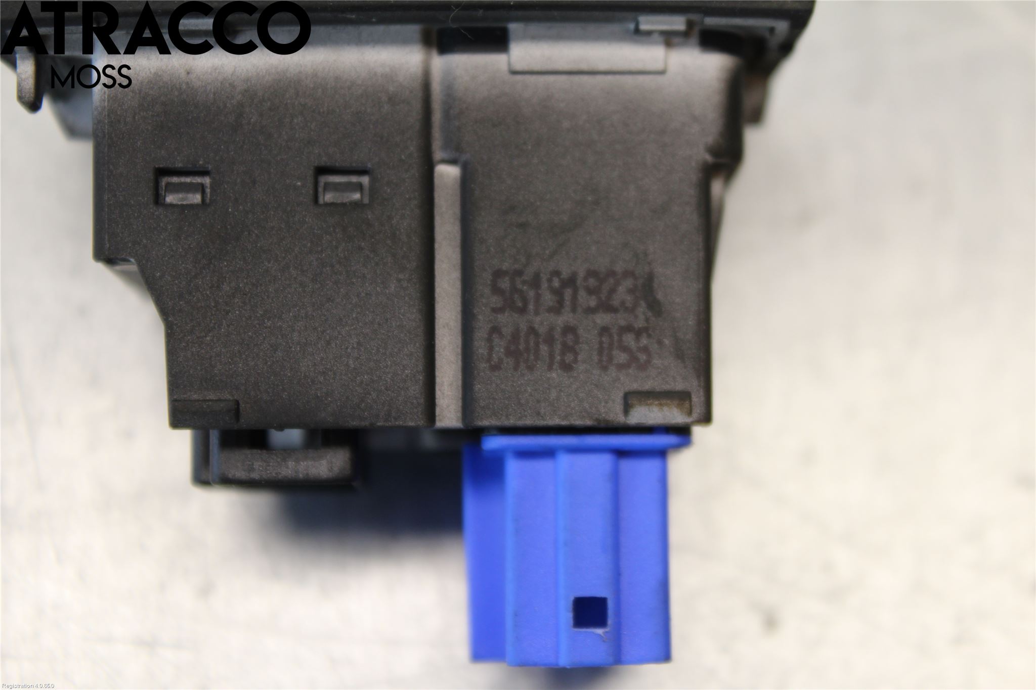 Volkswagen VW GOLF / E-GOLF VII 13-20 Bryter Varsel (Nødblink)