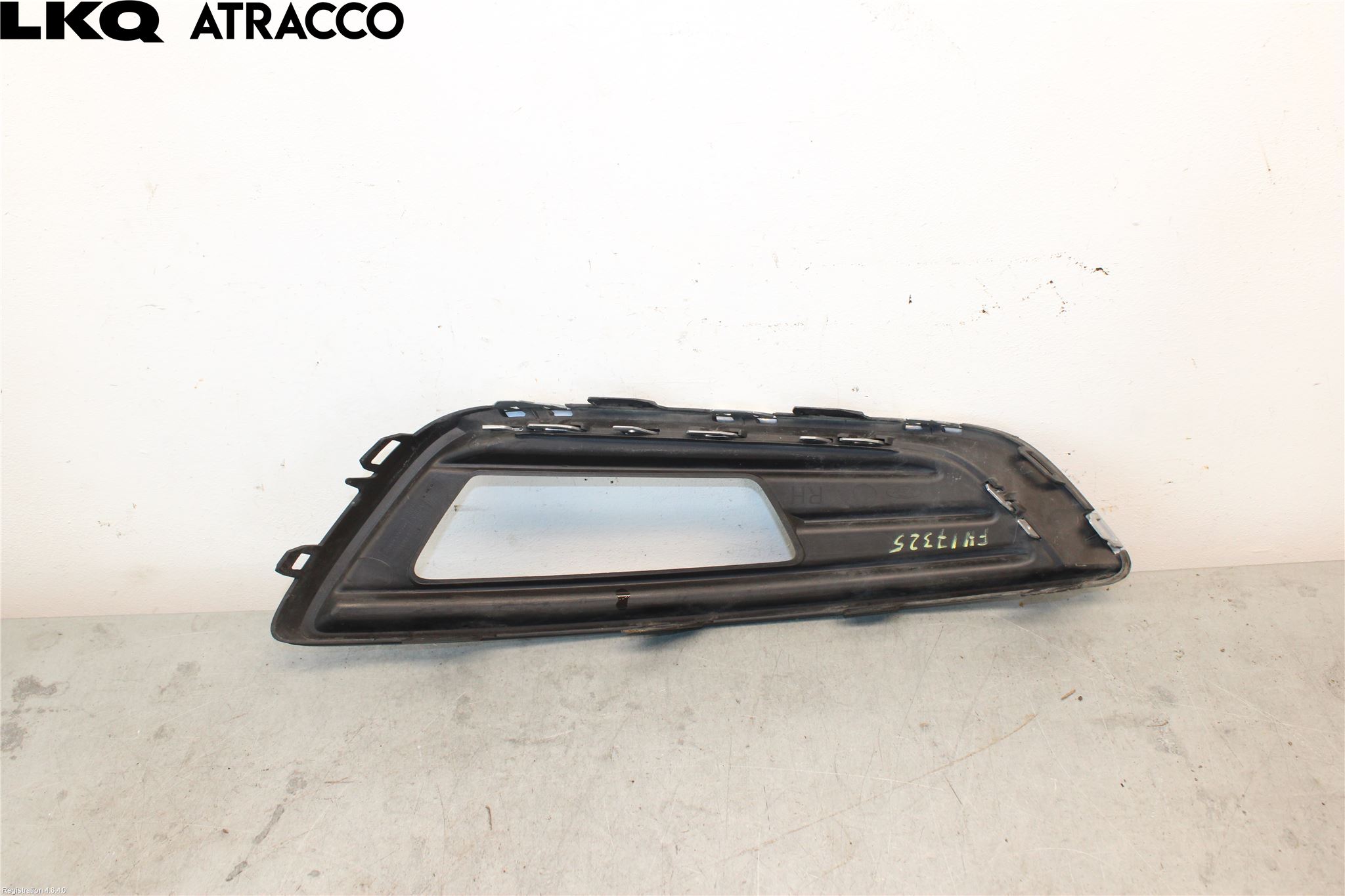 Ford FOCUS 15-18 Støtfanger Foran Plastdeksel