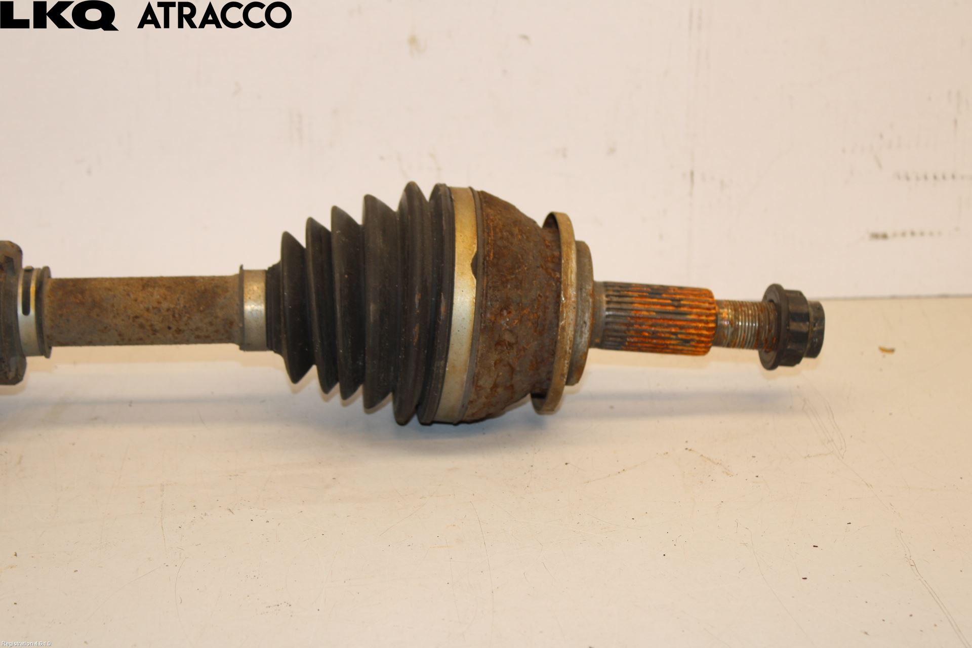 Toyota RAV4 19- Drivaksel Foran Kompl Venstre