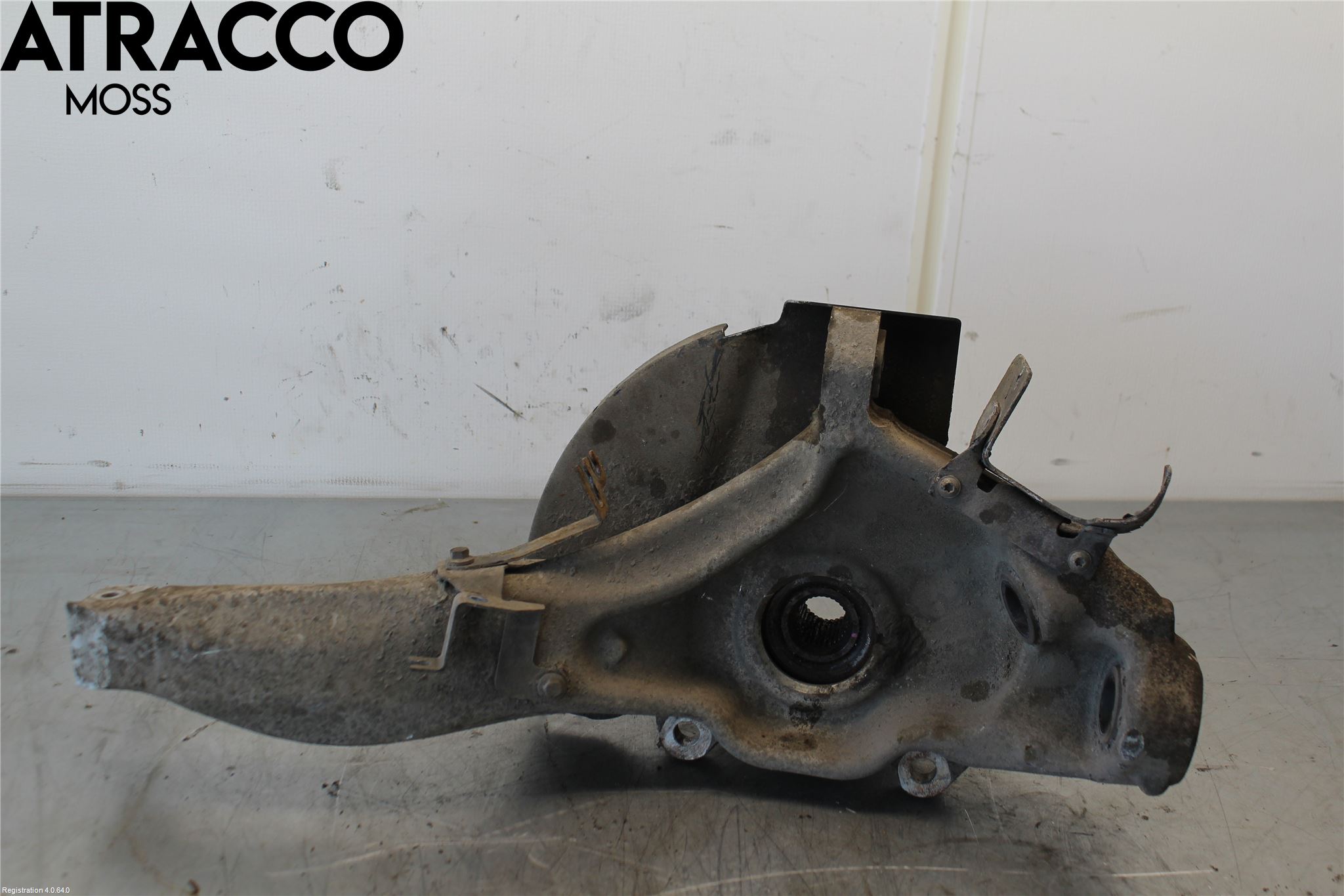 Landrover RANGE ROVER SPORT (L320) 10-13 Spindel Vf