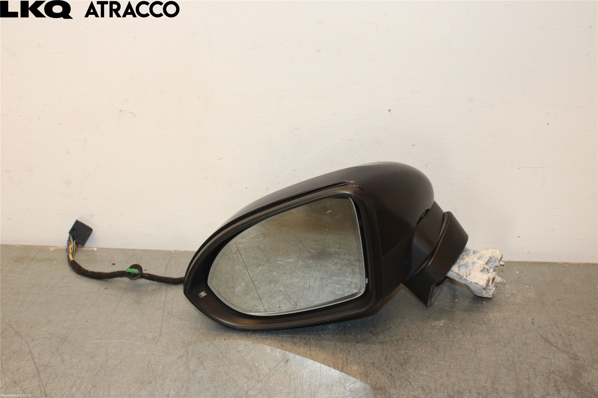 Volkswagen VW PASSAT 15-19 Speil V M-El Justering