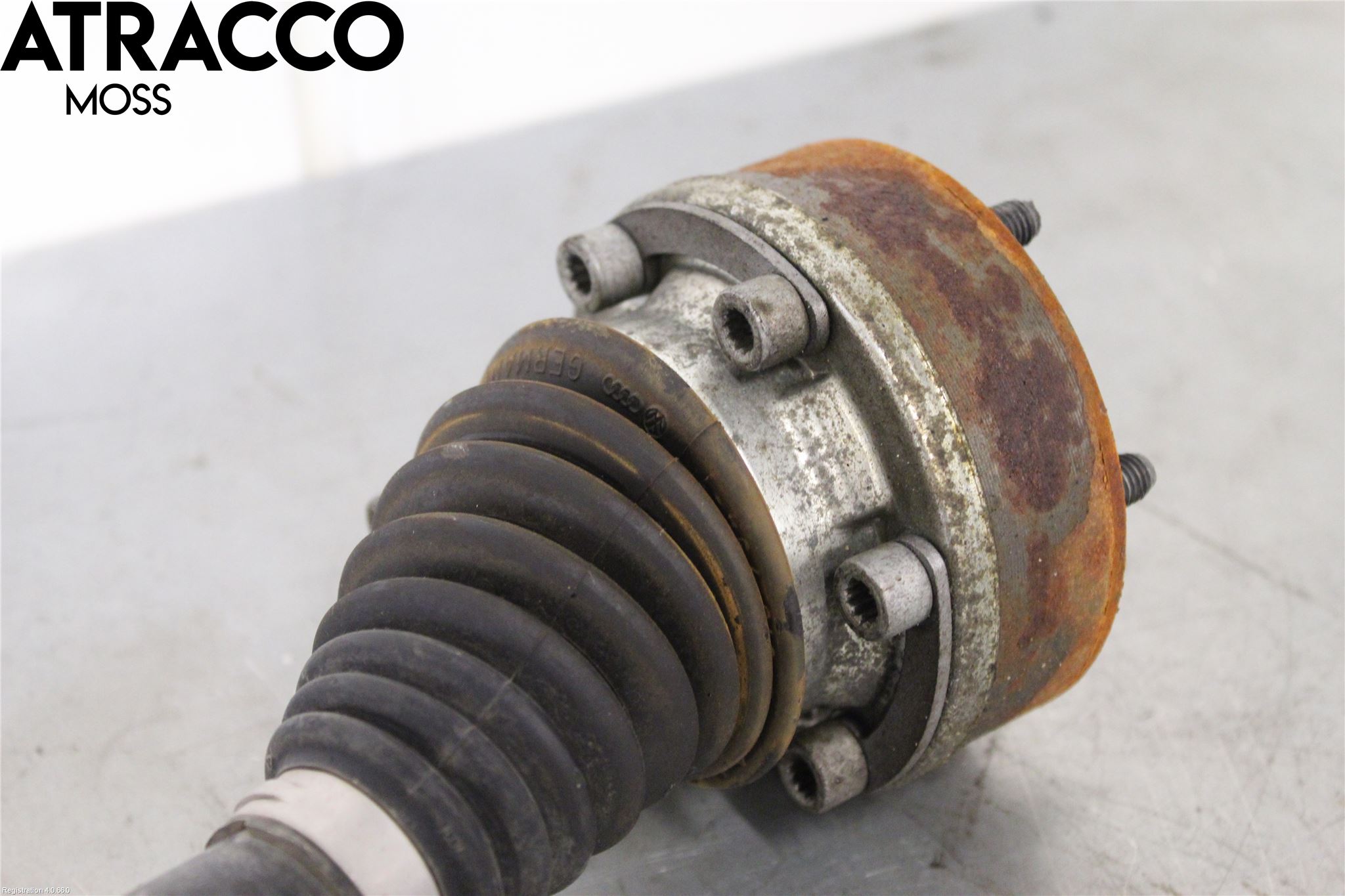 Audi A1/S1 11-18 Drivaksel Foran Kompl Høyre