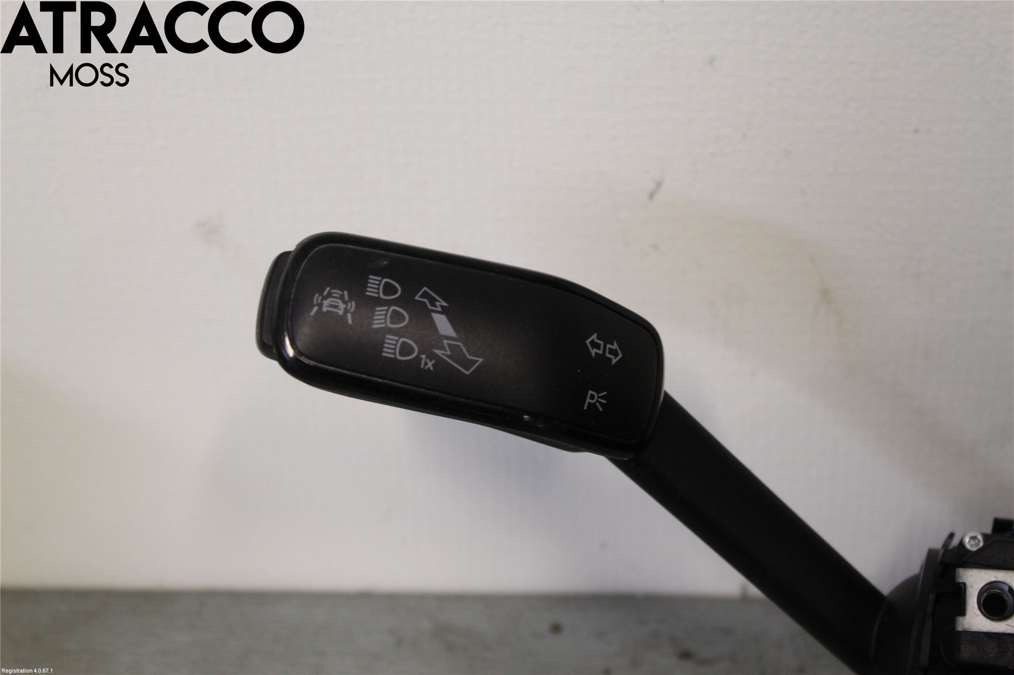 Volkswagen VW GOLF / E-GOLF VII 13-20 Bryter Ratt Kombi H Og V