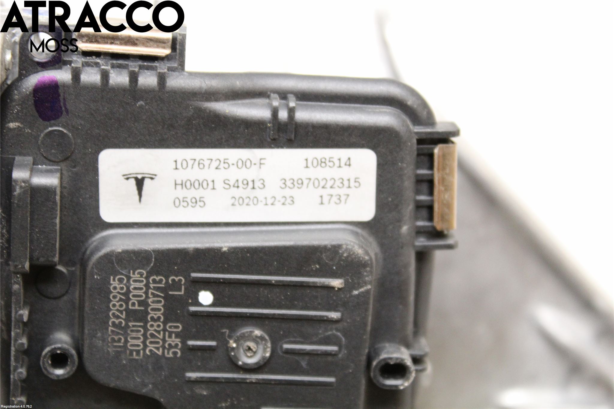 Tesla MODEL 3 17- Viskeroverføring Frontrute